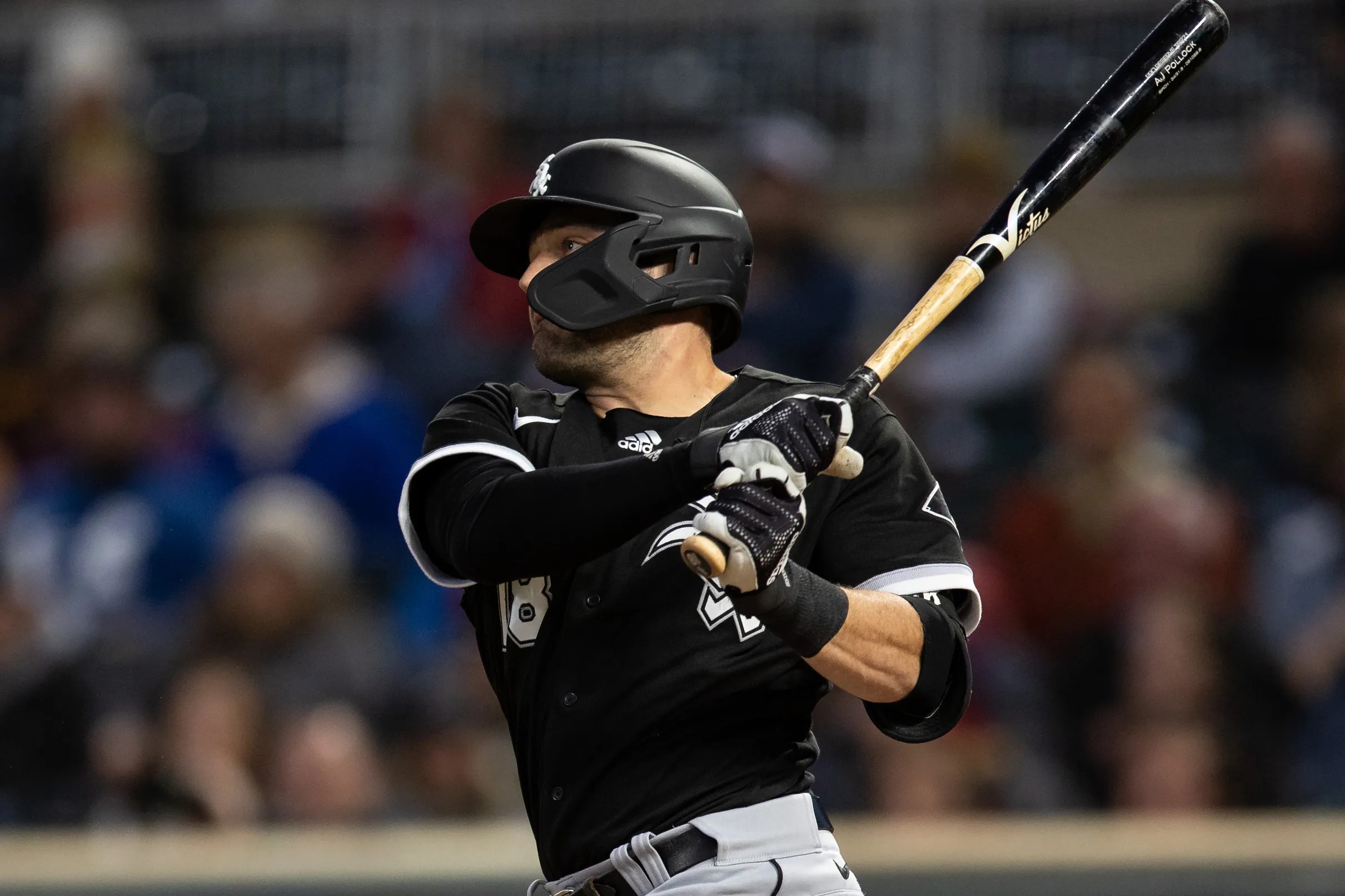 Mariners live in and for The Moment, win 21