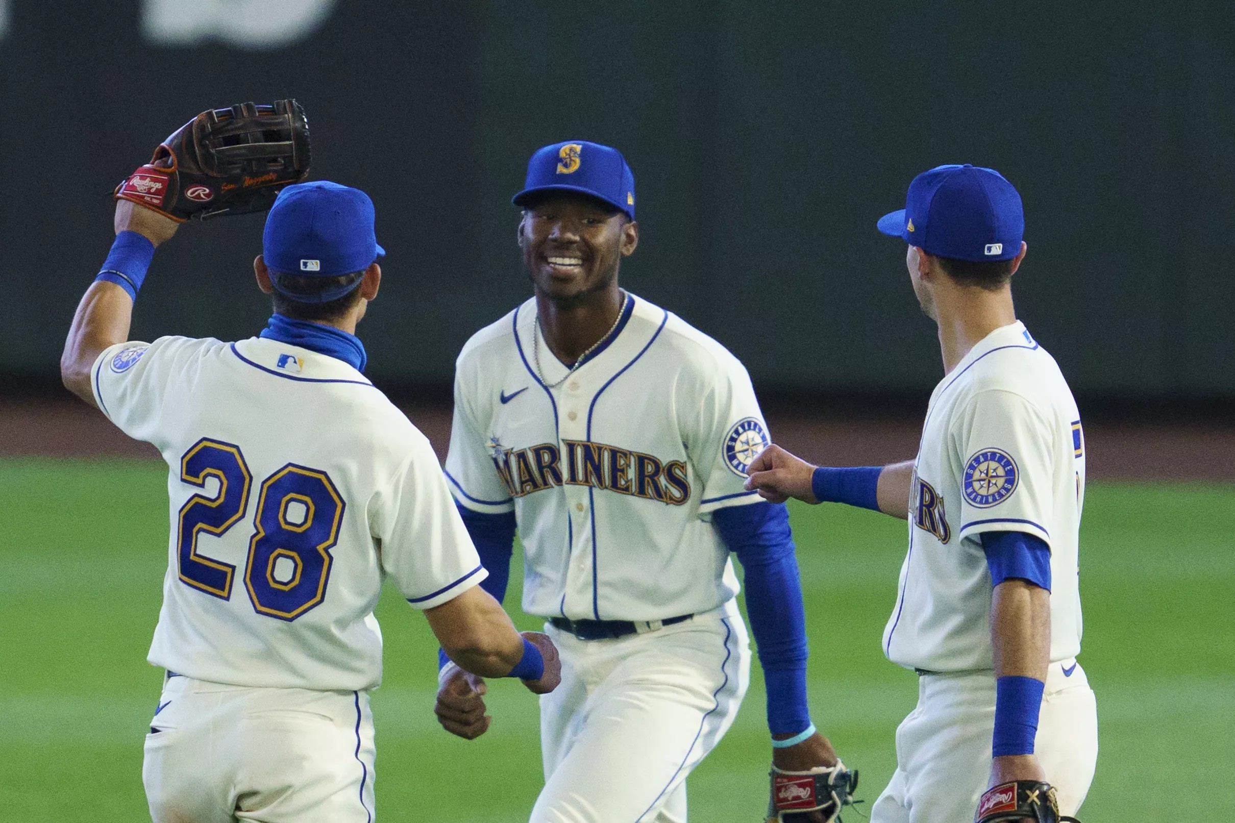 2020-mariners-exit-interviews-outfielders