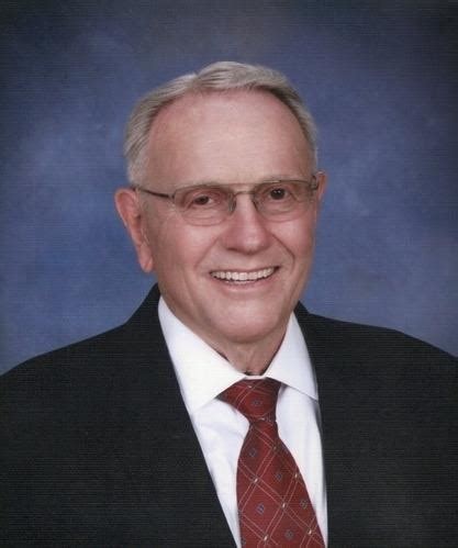 Richard Sambade Obituary (2024) - Chat Sports