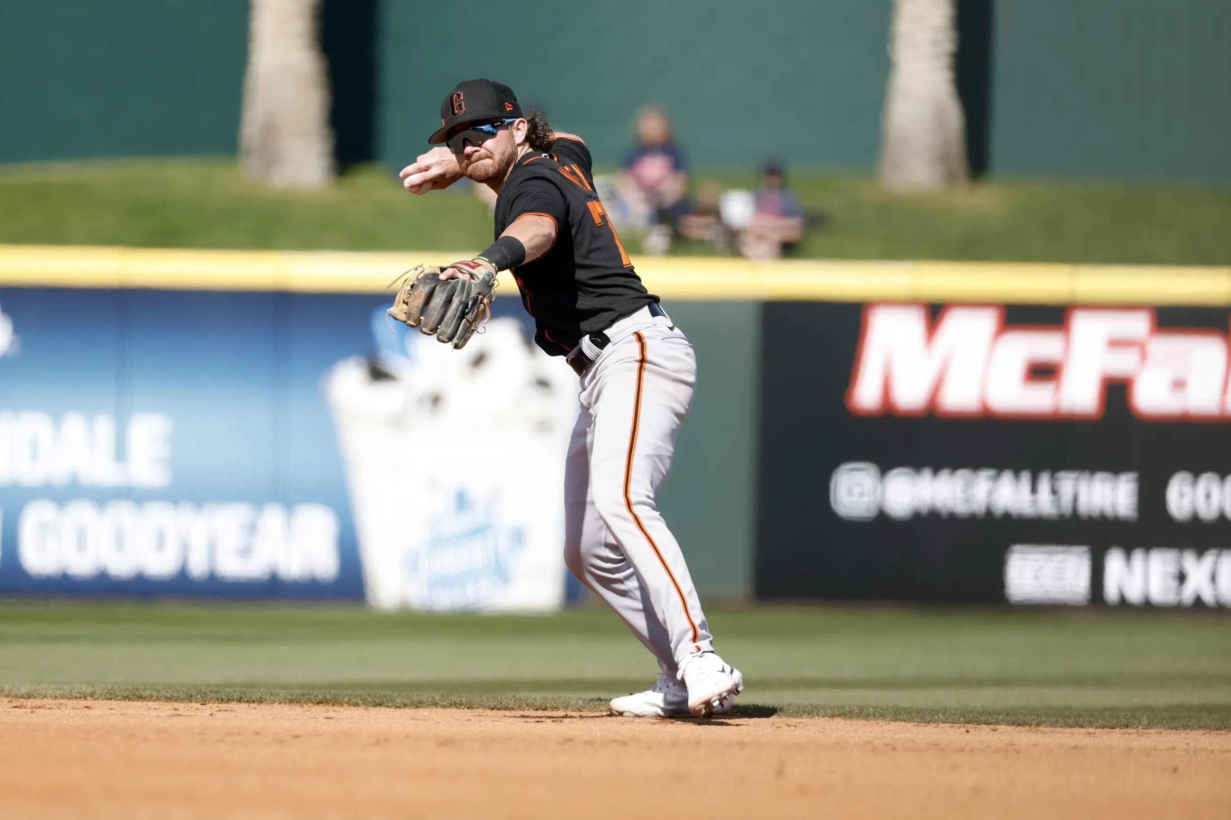 Giants announce Opening Day roster