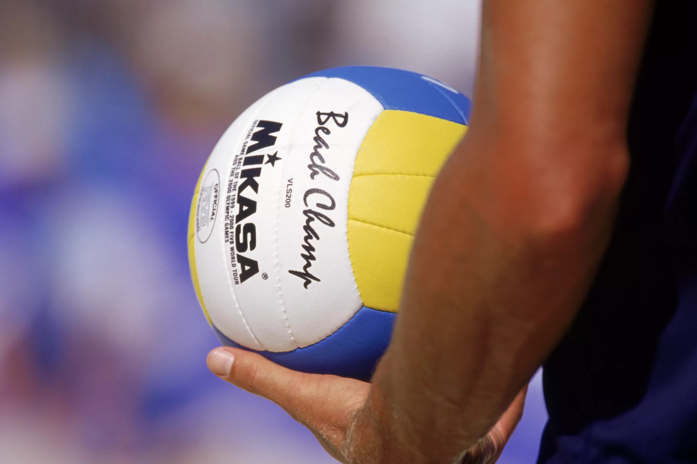 Yes, you should watch this Top Gun volleyball scene reenactment by