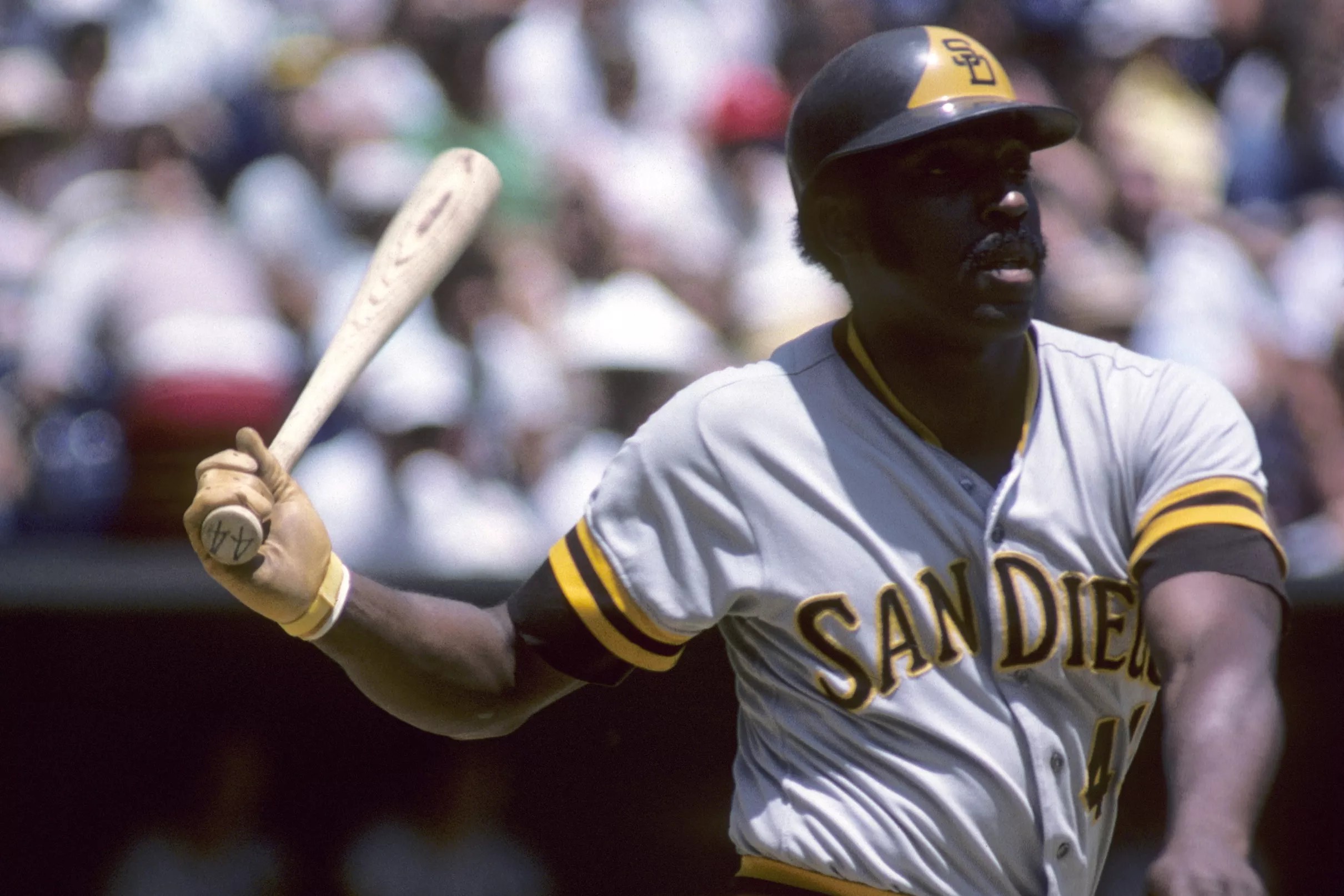 former-padres-first-baseman-willie-mccovey-turns-80-today