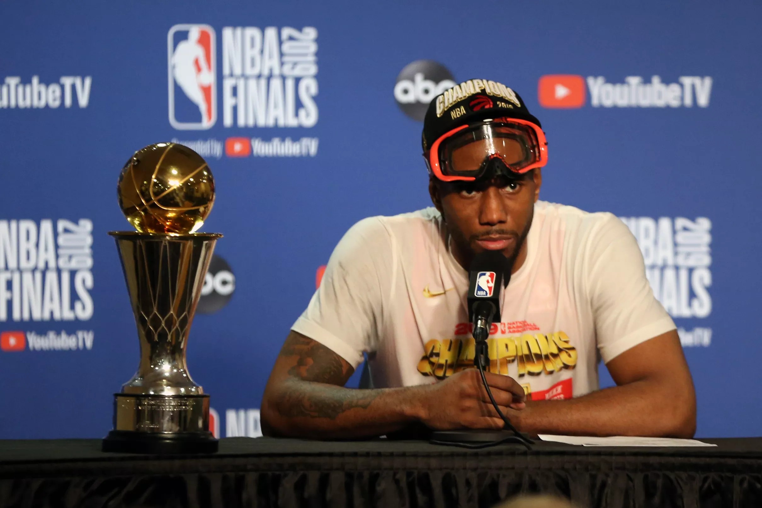 The Winners And Losers Of The Spurs/Raptors Kawhi Leonard Trade