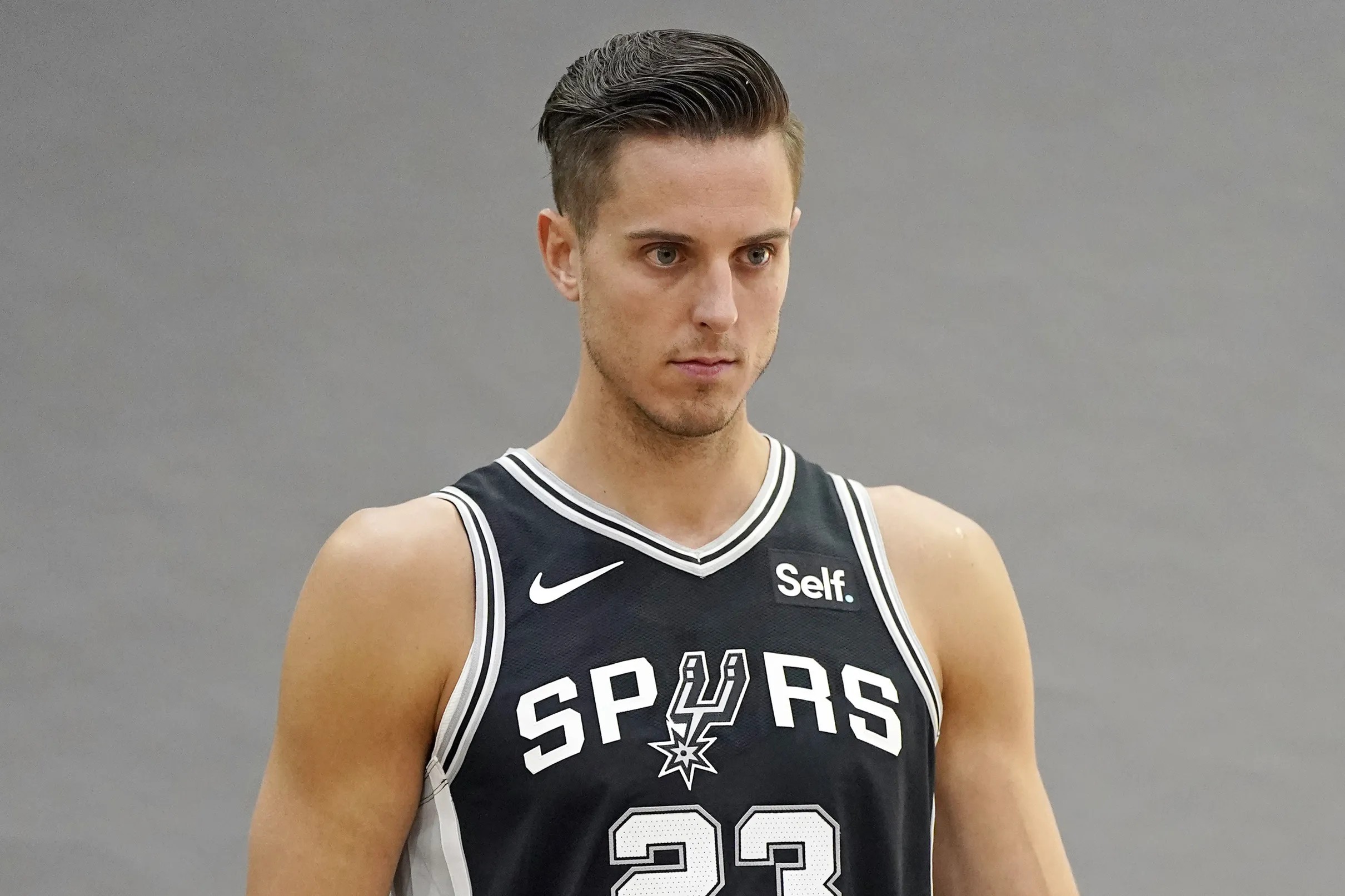 Zach Collins sheds light on Pop and the Spurs culture