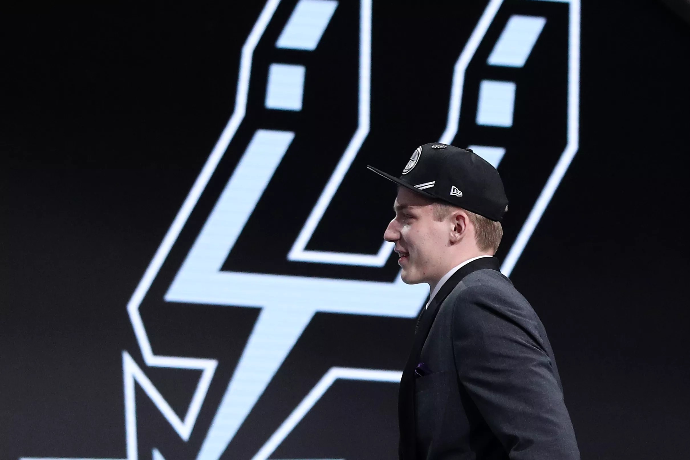 spurs draft hat
