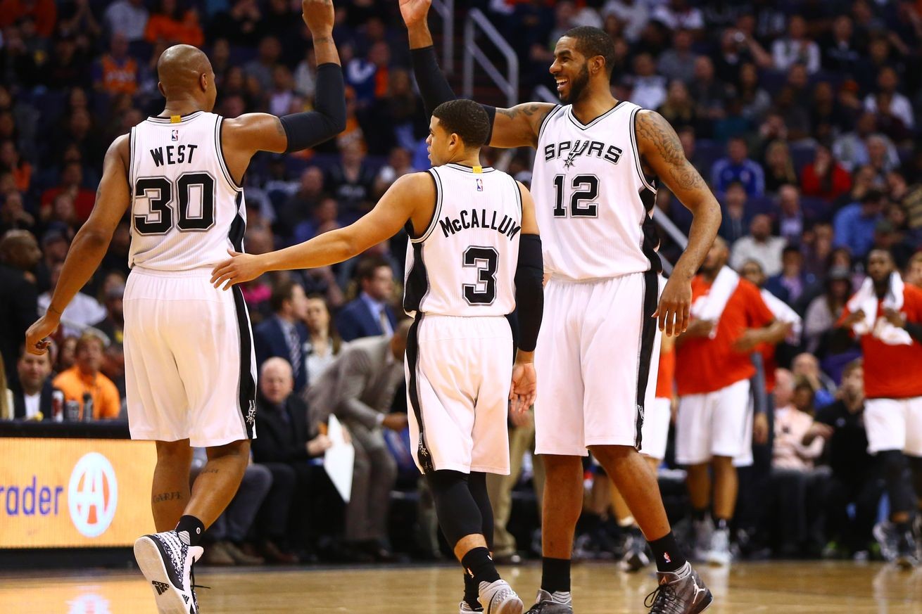 The Spurs set NBA win streaks record