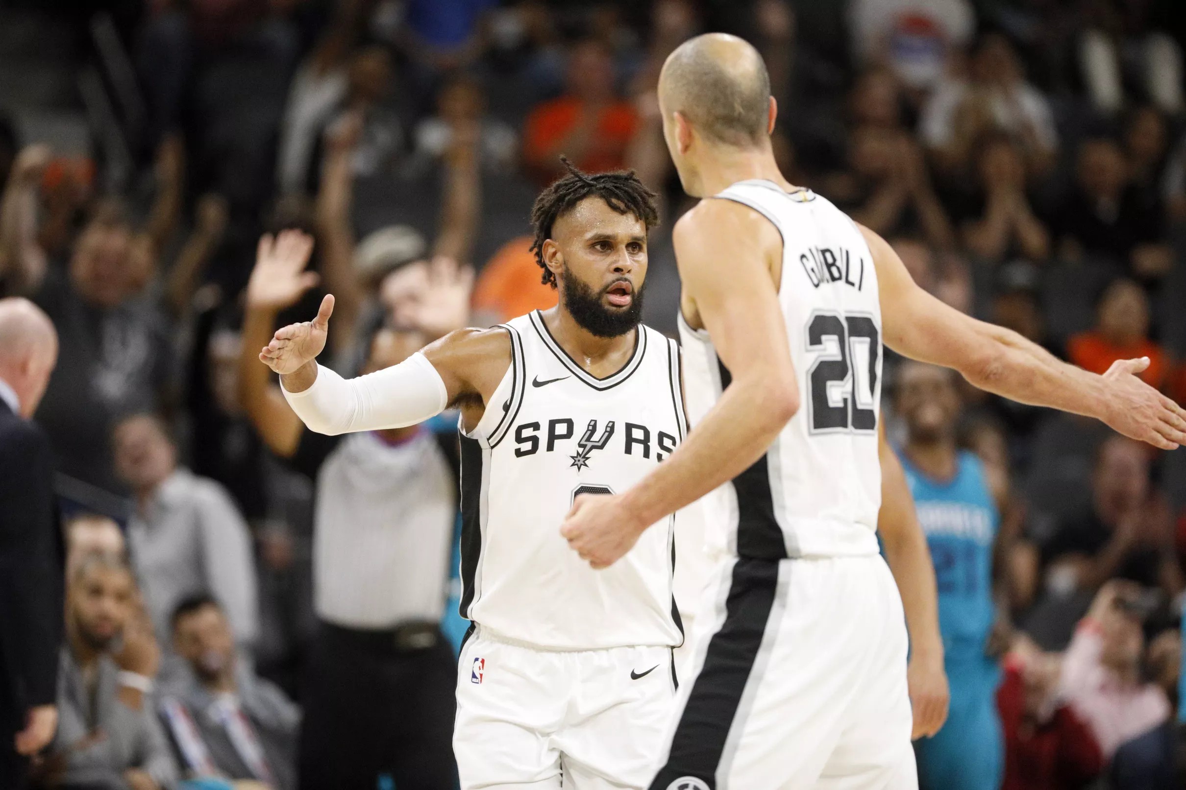 San Antonio Vs. Charlotte Final Score: Spurs Bench Comes Alive To Beat ...