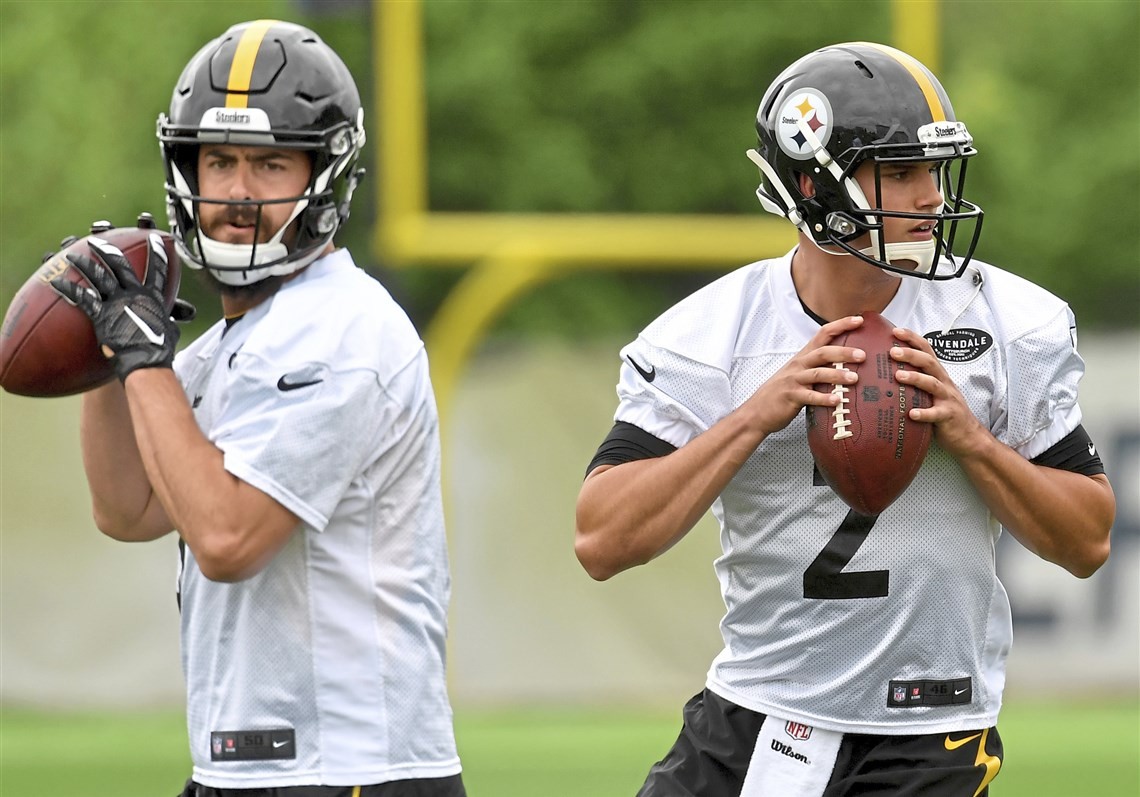 Landry Jones' challenge Teach new Steelers QBs, but beat them too
