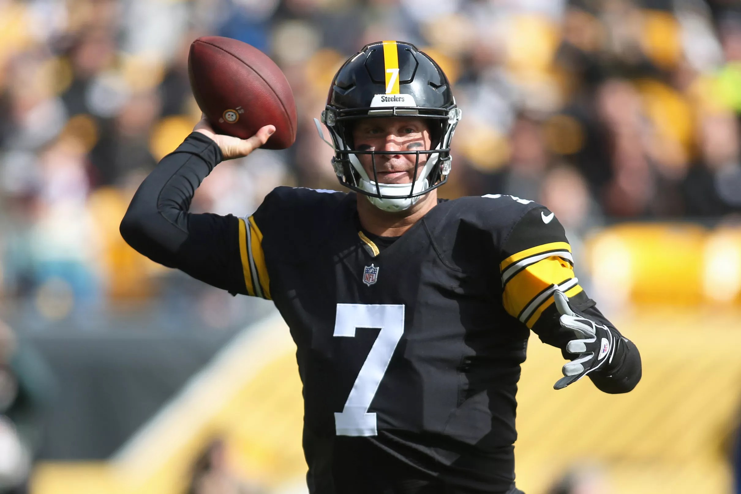Mike Tomlin confirms Ben Roethlisberger has a fractured