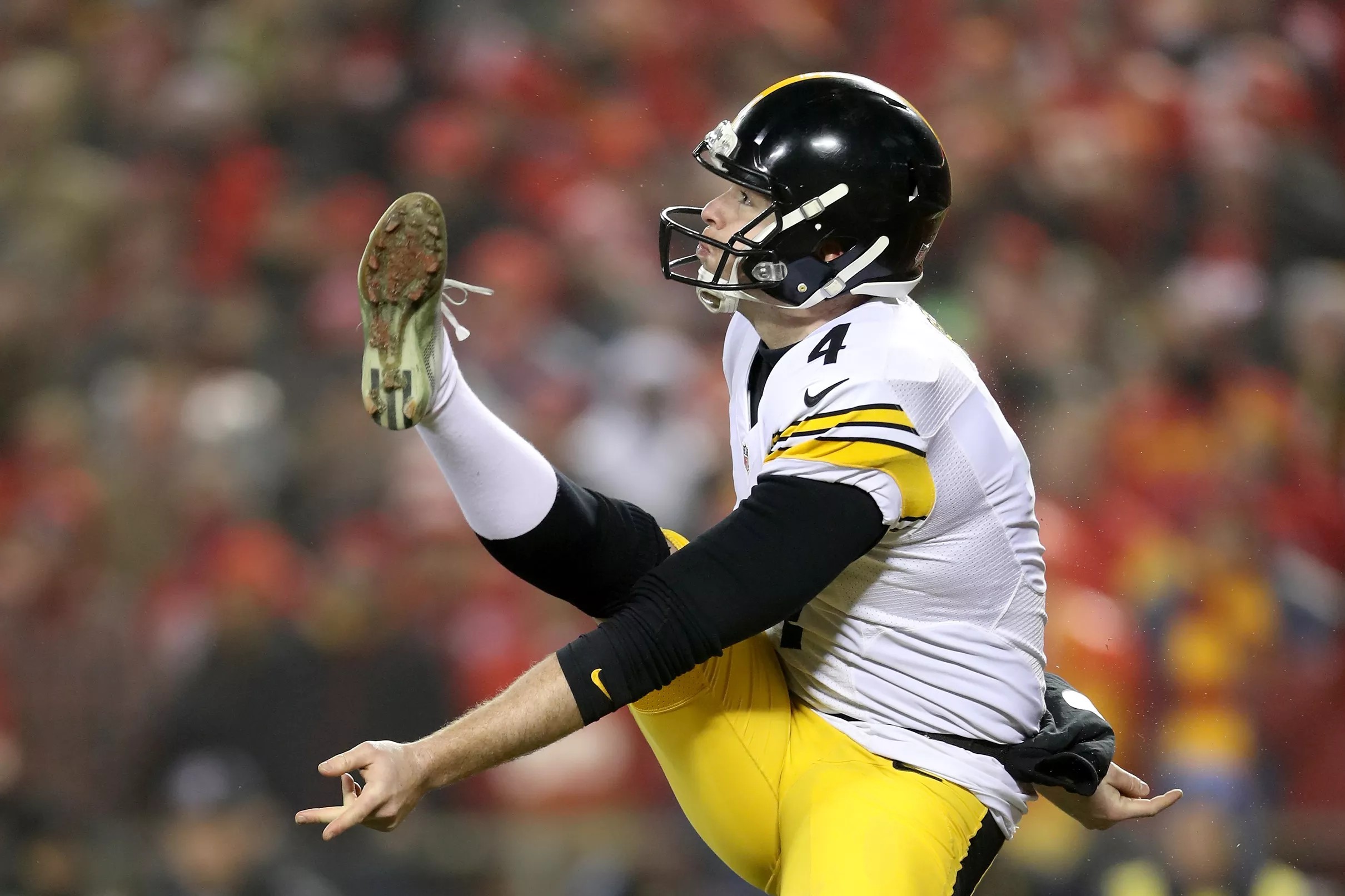 Steelers resign punter Jordan Berry to 2year deal