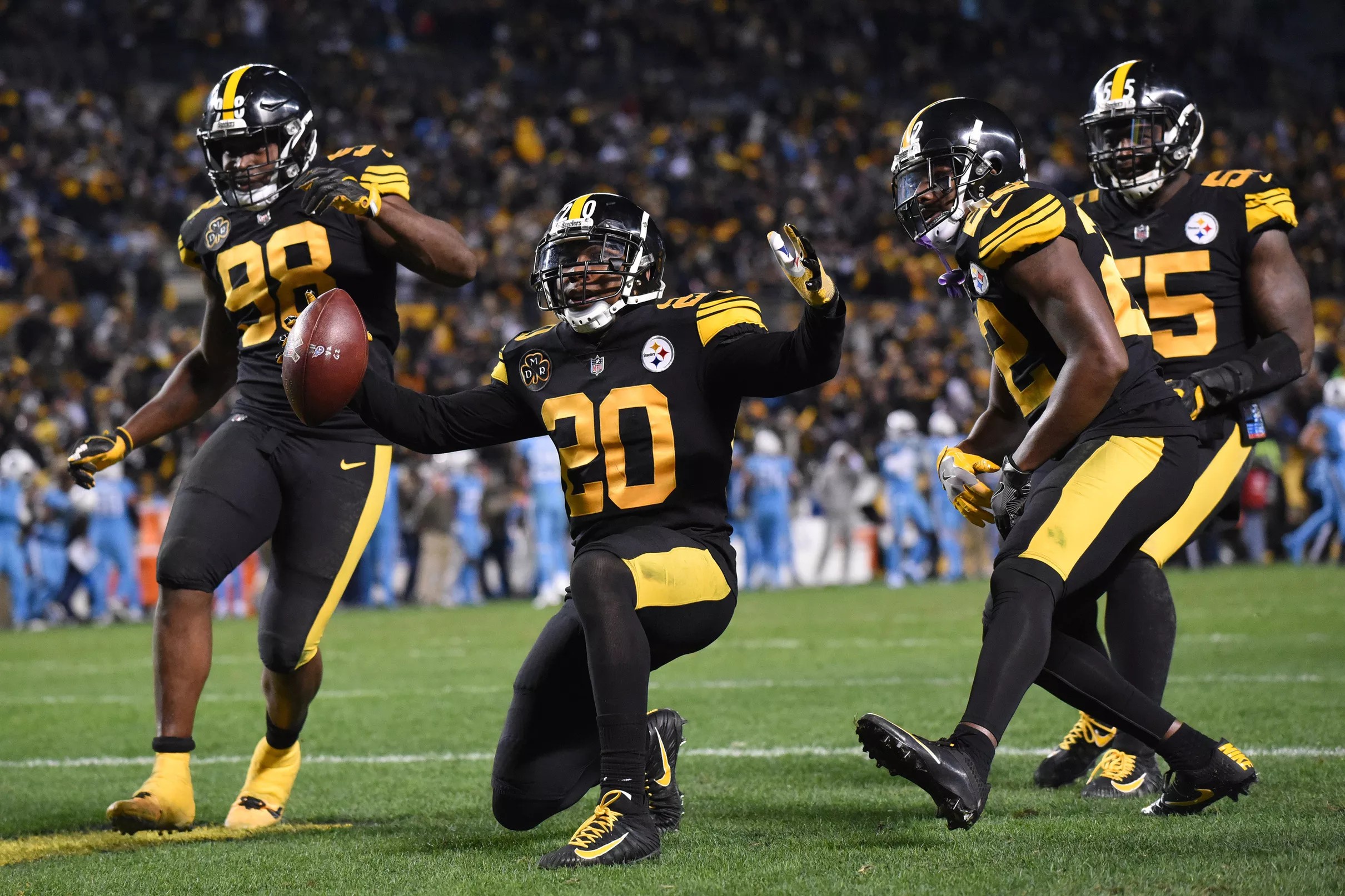 Steelers will wear their ‘Color Rush’ uniforms in Week 10 on Thursday