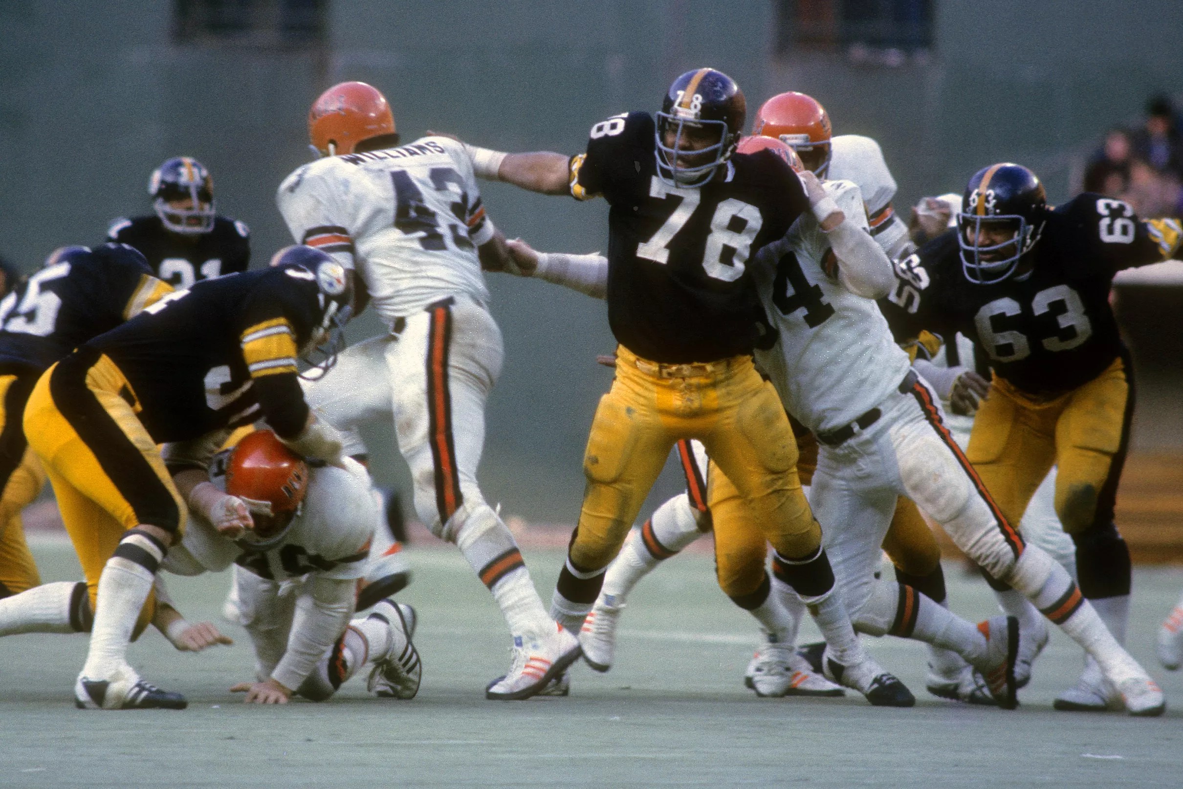 25 most prolific Steelers jersey numbers of all time: 24th place - Behind  the Steel Curtain