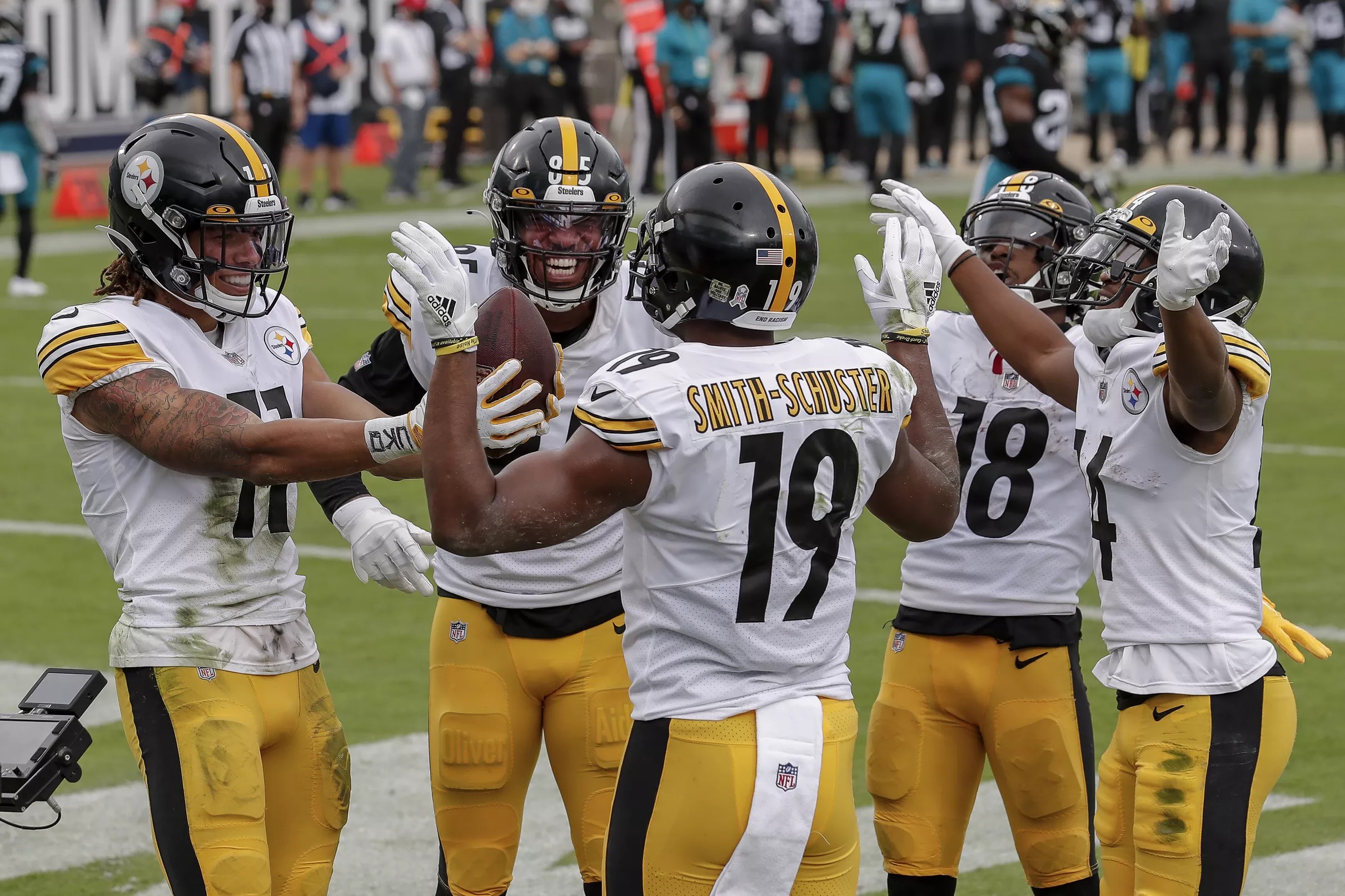 Steelers Vertex The receivers combined for a recordsetting season