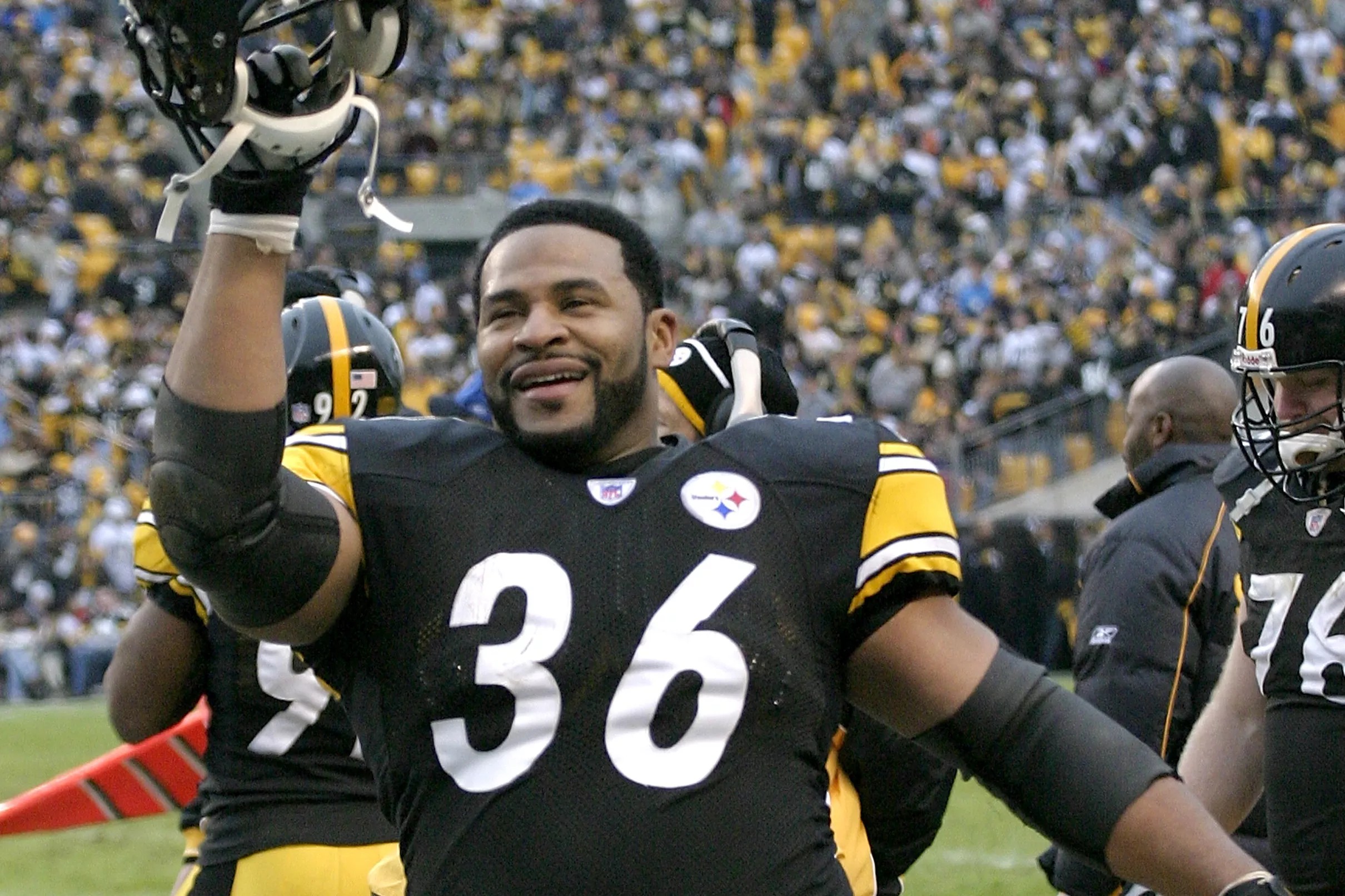 Steelers Throwback Thursday Jerome Bettis’ final Steel City "Bus run"
