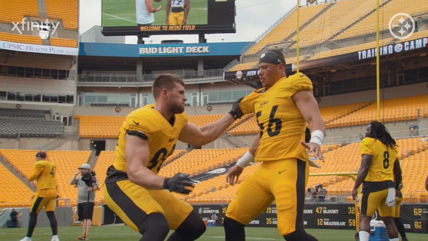 Woman plays pickleball with TJ Watt, Alex Highsmith and Minkah