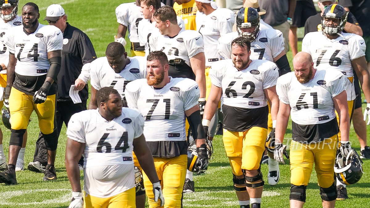 2017 Training Camp Battle Preview Swing Tackle