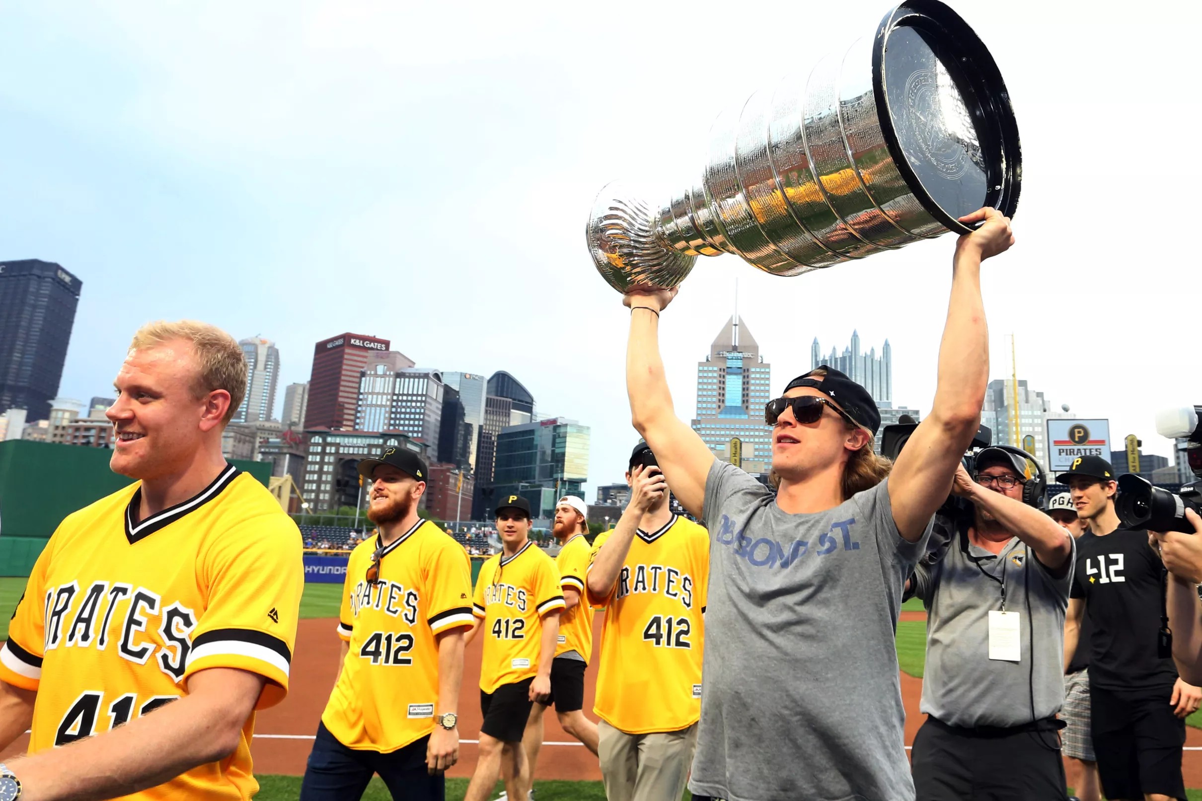 Penguins Take Stanley Cup To Visit With Pirates, Fans At PNC Park