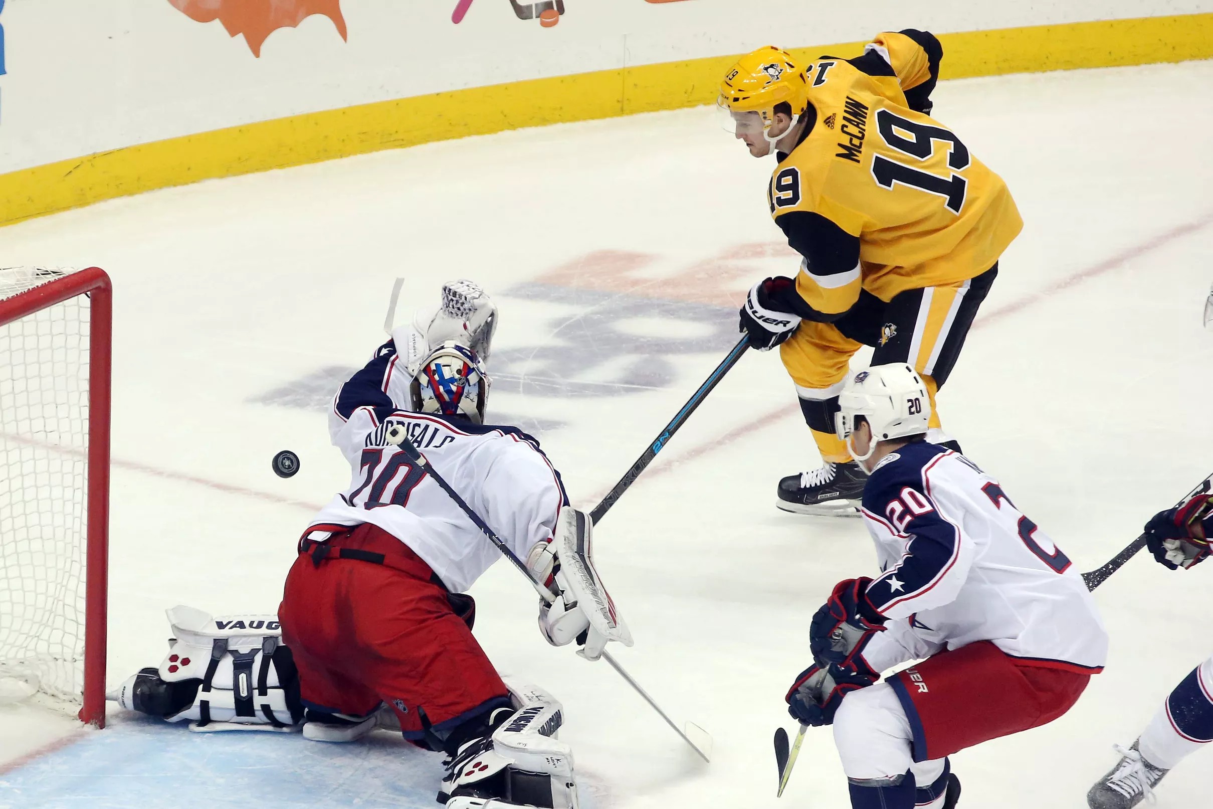 Penguins vs. Blue Jackets Recap: Pittsburgh, Murray shuts out rival