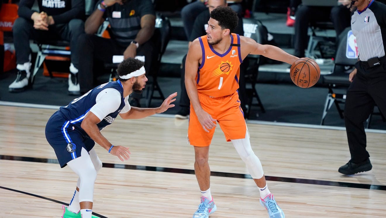 Phoenix Suns beat Mavericks to go 80 in NBA seeding games