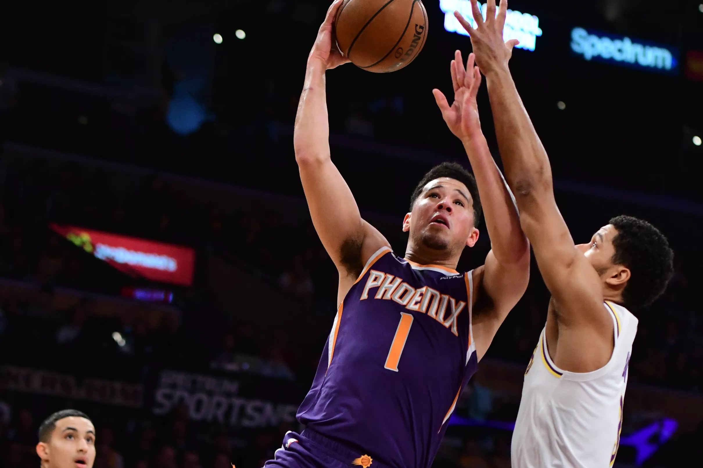 Recap Suns Lose Booker And The Game In L A After Hot Start 120 96