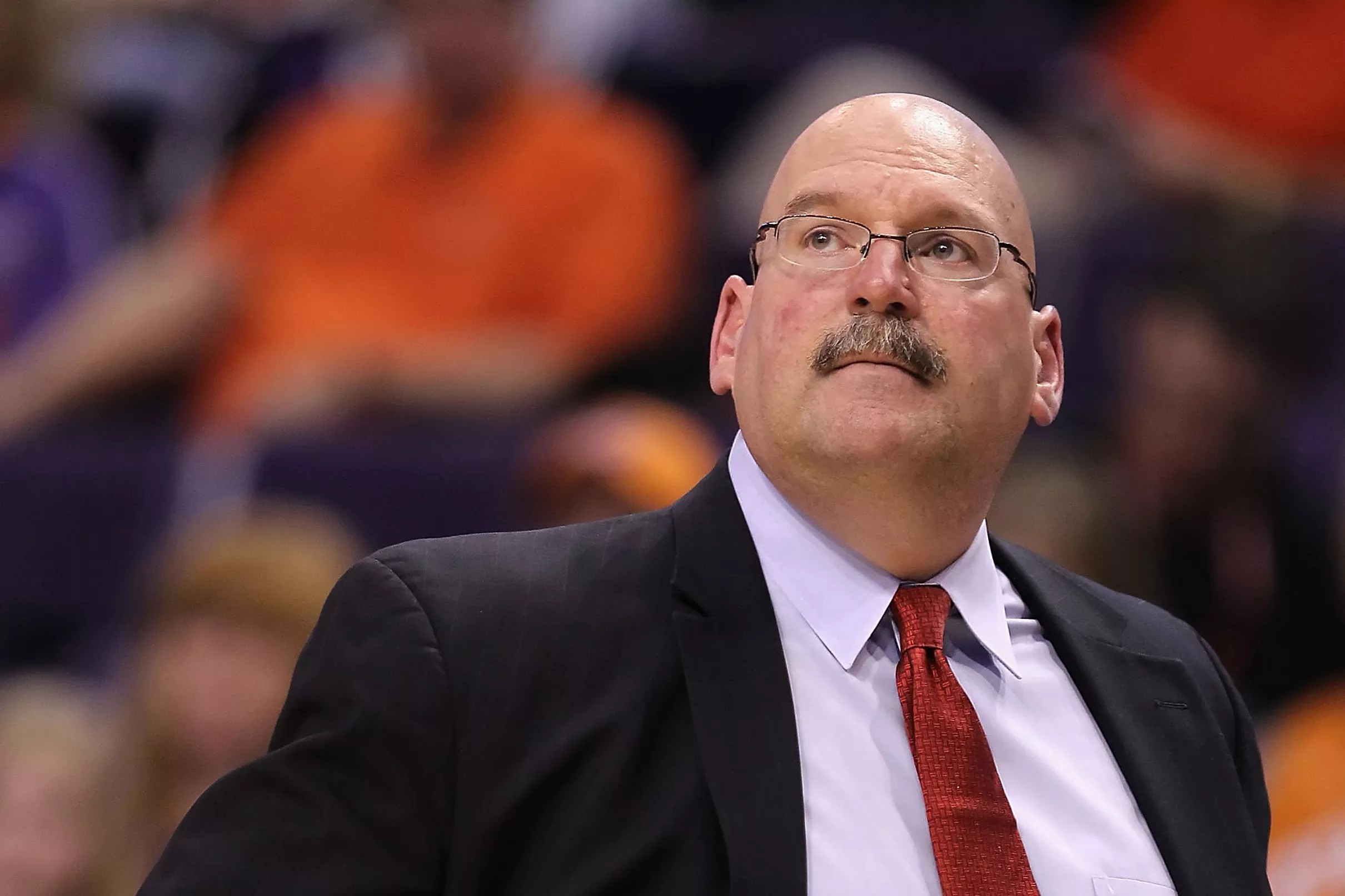 Report Suns locking in on former Pistons GM Jeff Bower to join front