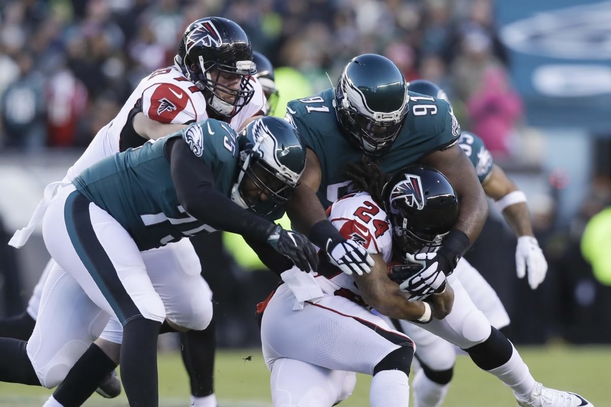 Eagles DT Fletcher Cox thrived with extra playing time against Falcons