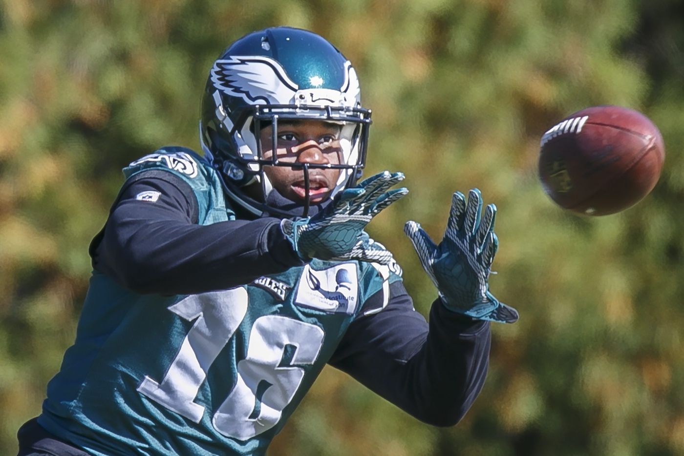 Eagles waive wide receiver/kick returner DeAndre Carter