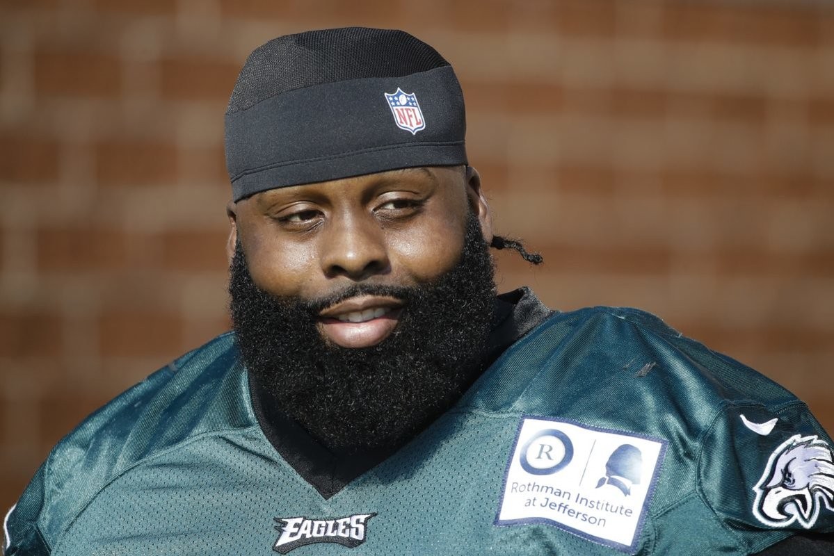 Eagles' lack of O-line depth makes Jason Peters that much more important