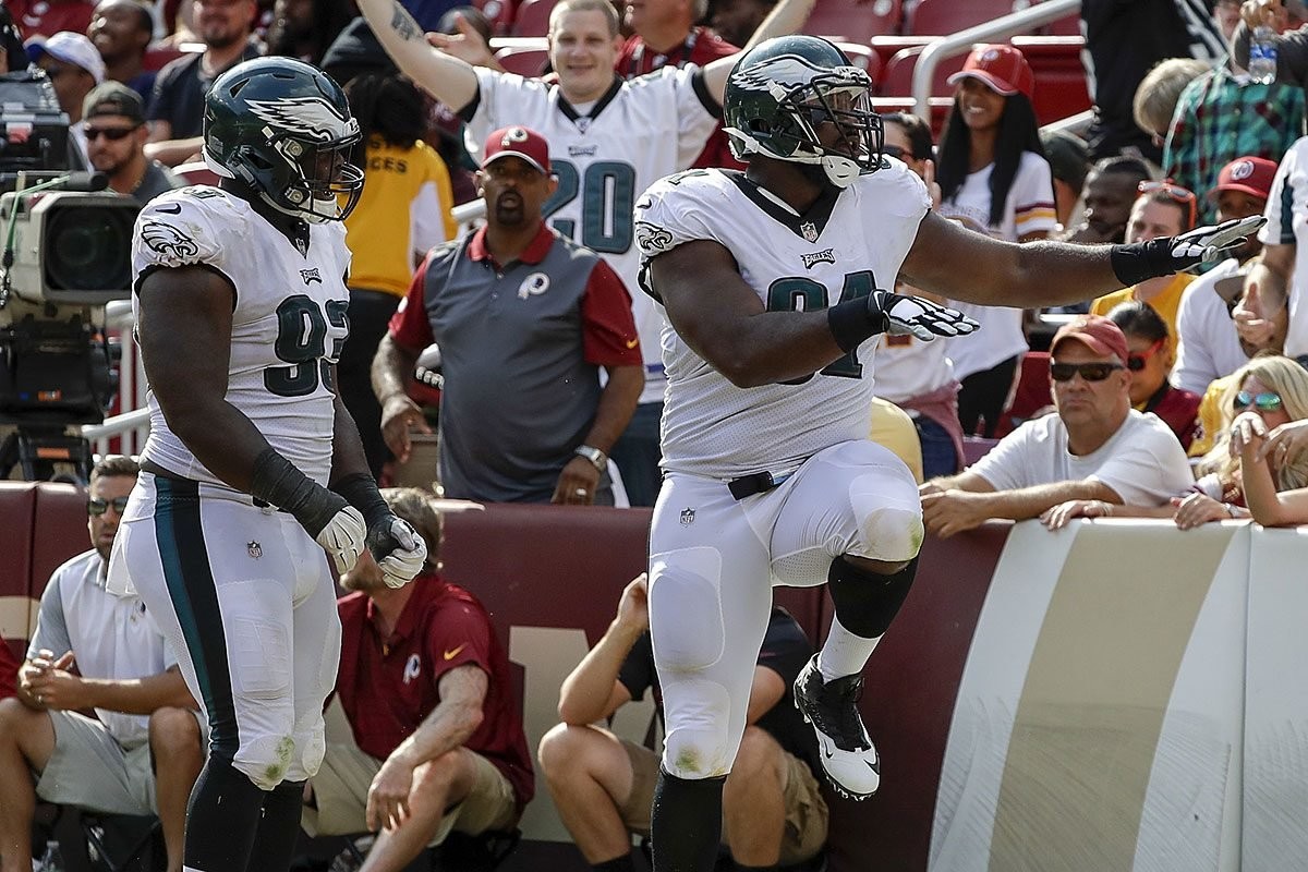 Eagles defense dominates Washington in 3017 seasonopening win