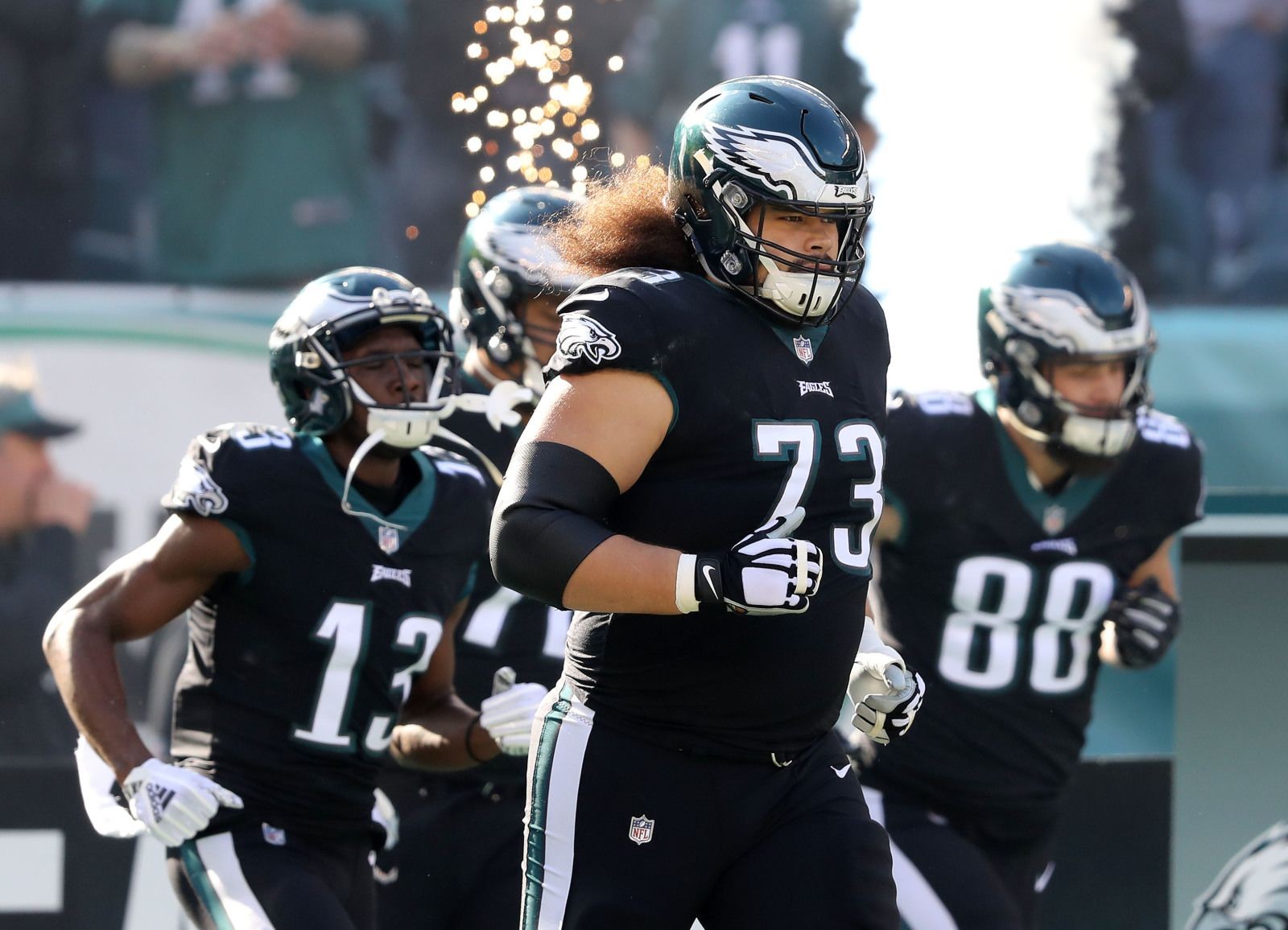 Philadelphia Eagles Extend Isaac Seumalo Through 2022