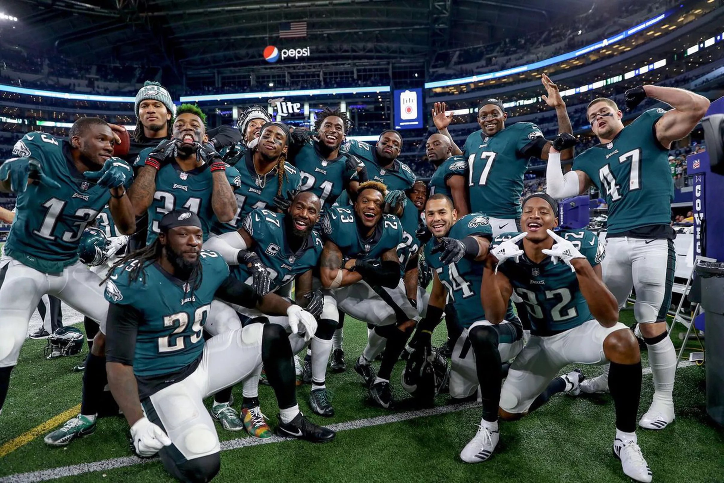 Philadelphia Eagles players celebrate blowout win over Dallas Cowboys