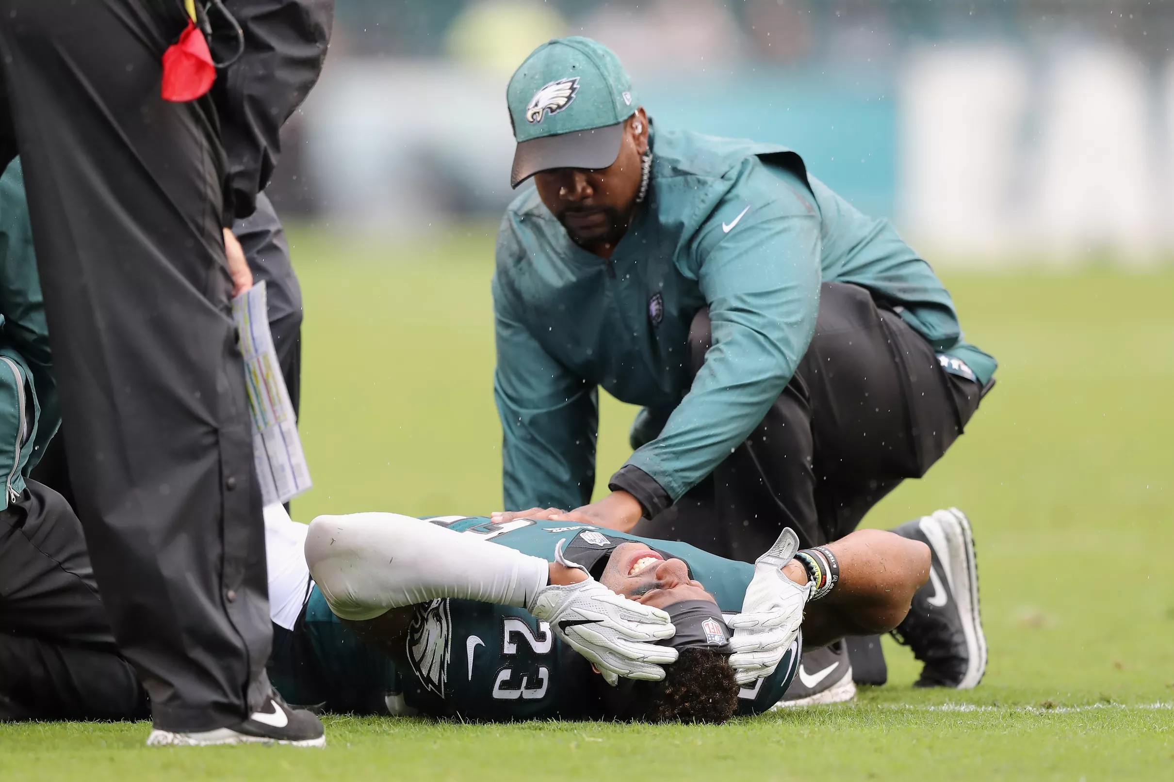 eagles-injured-reserve-list-is-filling-up-and-only-2-players-can-come-back