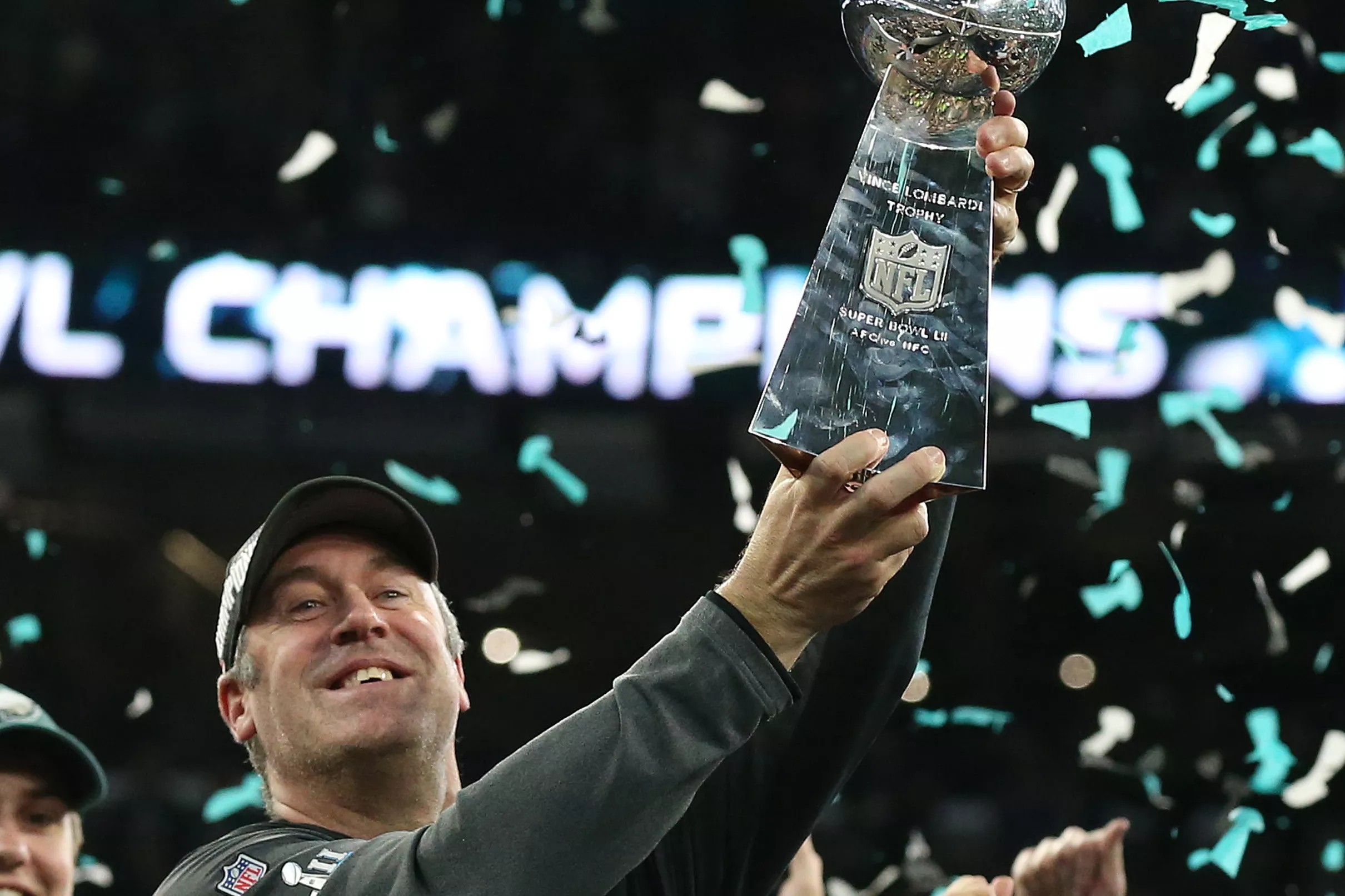 Doug Pederson will ring the bell at tonight’s Sixers game