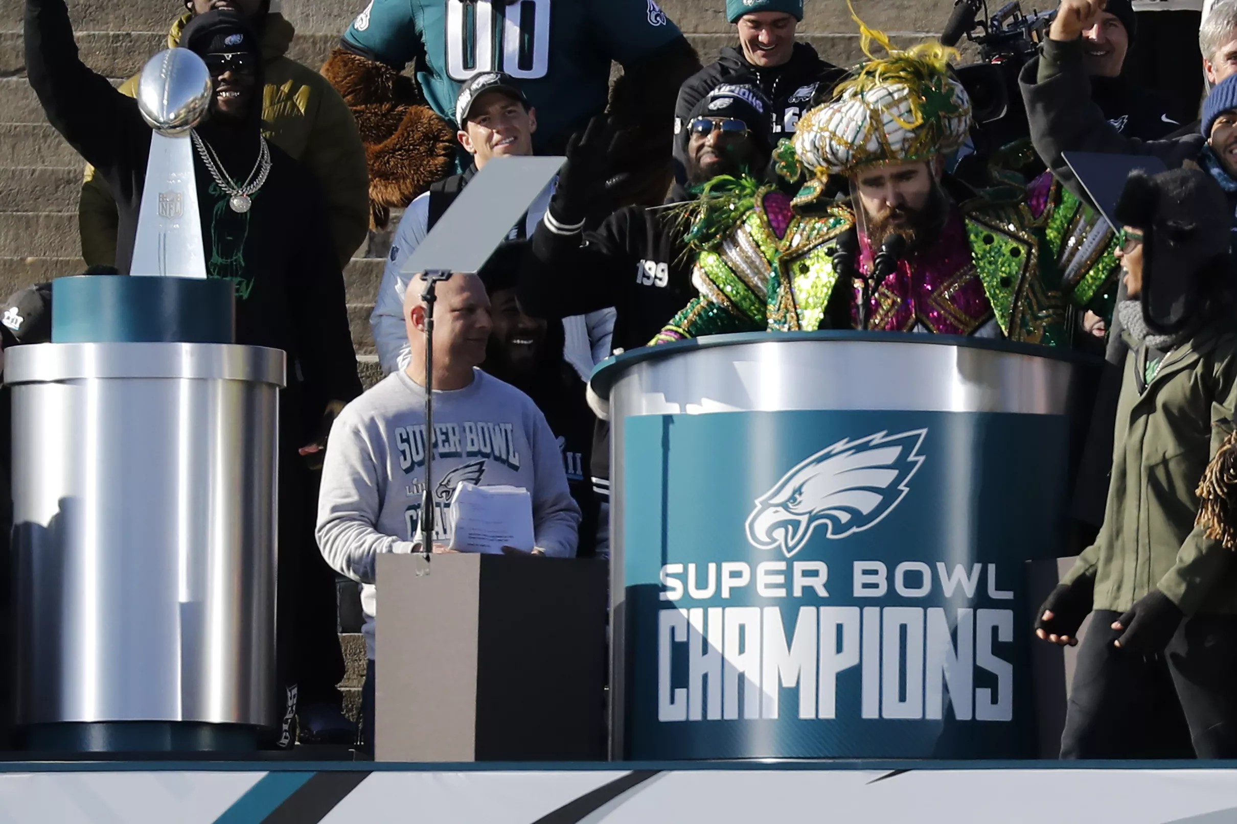 Jason Kelce Super Bowl Outfit The Hilarious Details You Need To Know Exposed The Secrets You Cant Miss - 3qpxwq8