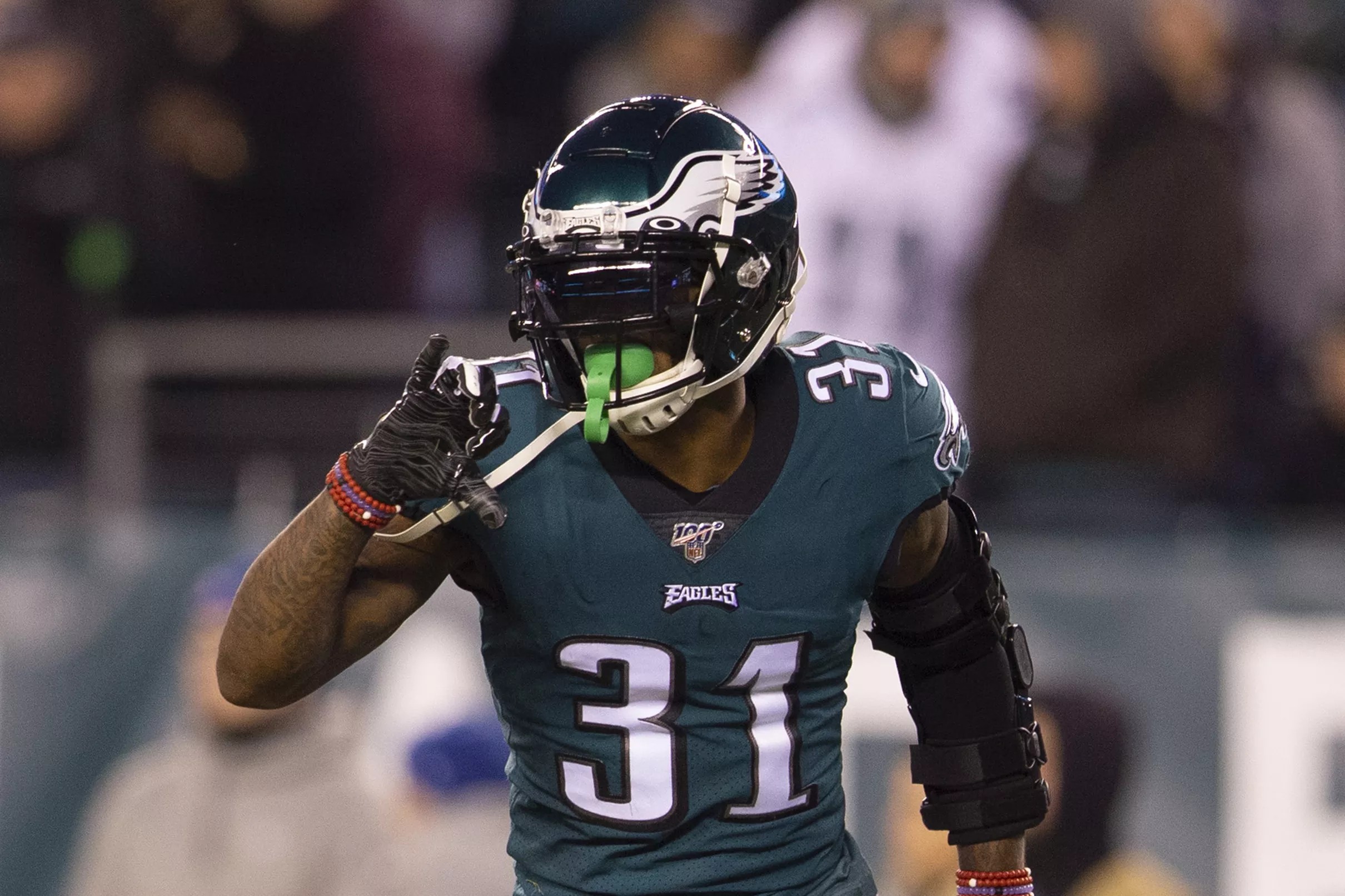 Free agency signings the Eagles should make, answering your mailbag