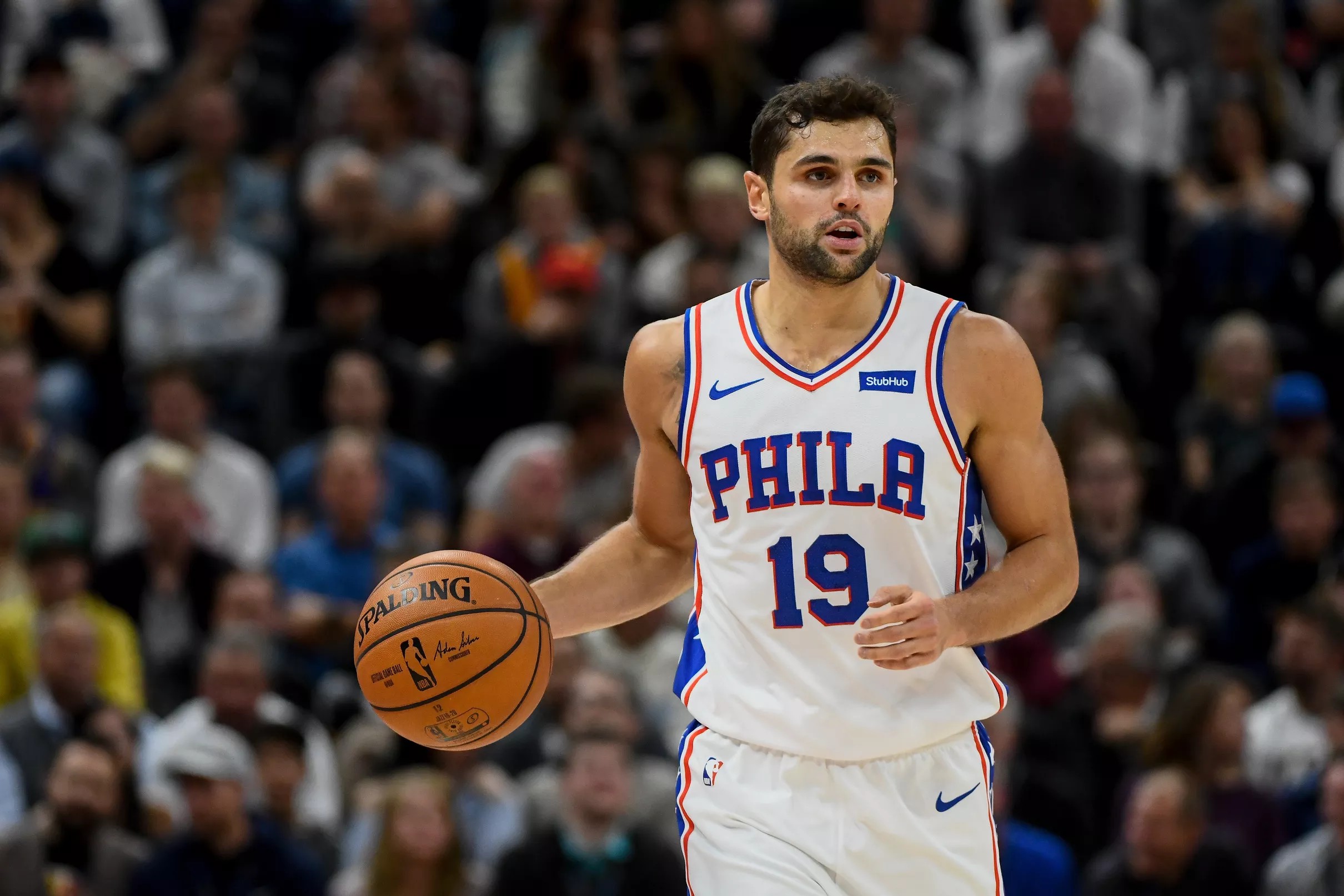 raul-neto-is-starting-to-show-how-he-can-help-the-sixers