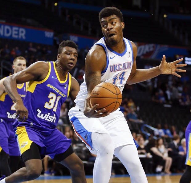 Report Thunder trading Dakari Johnson to Magic