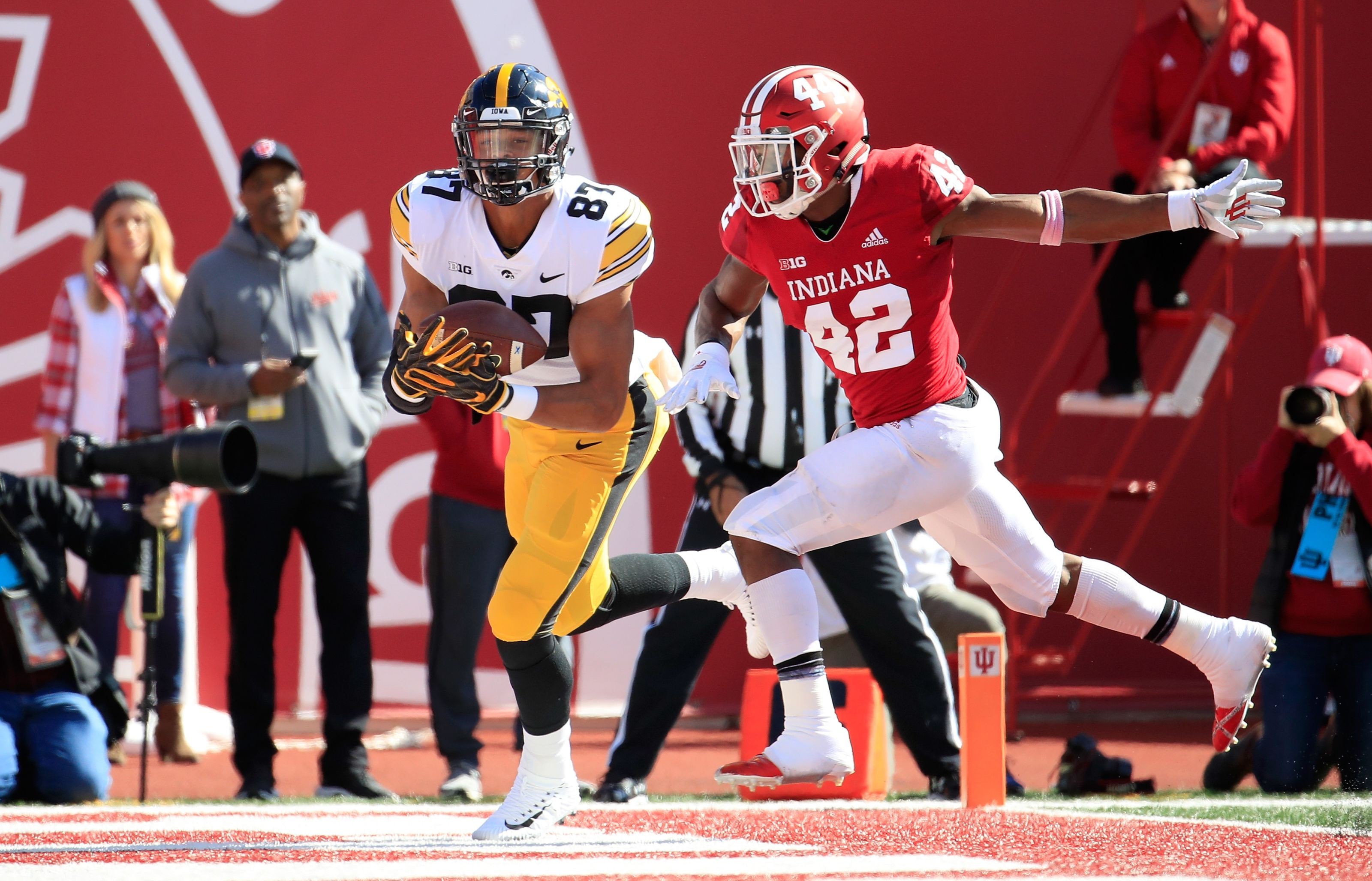 Oakland Raiders 2019 NFL Draft Crush Noah Fant