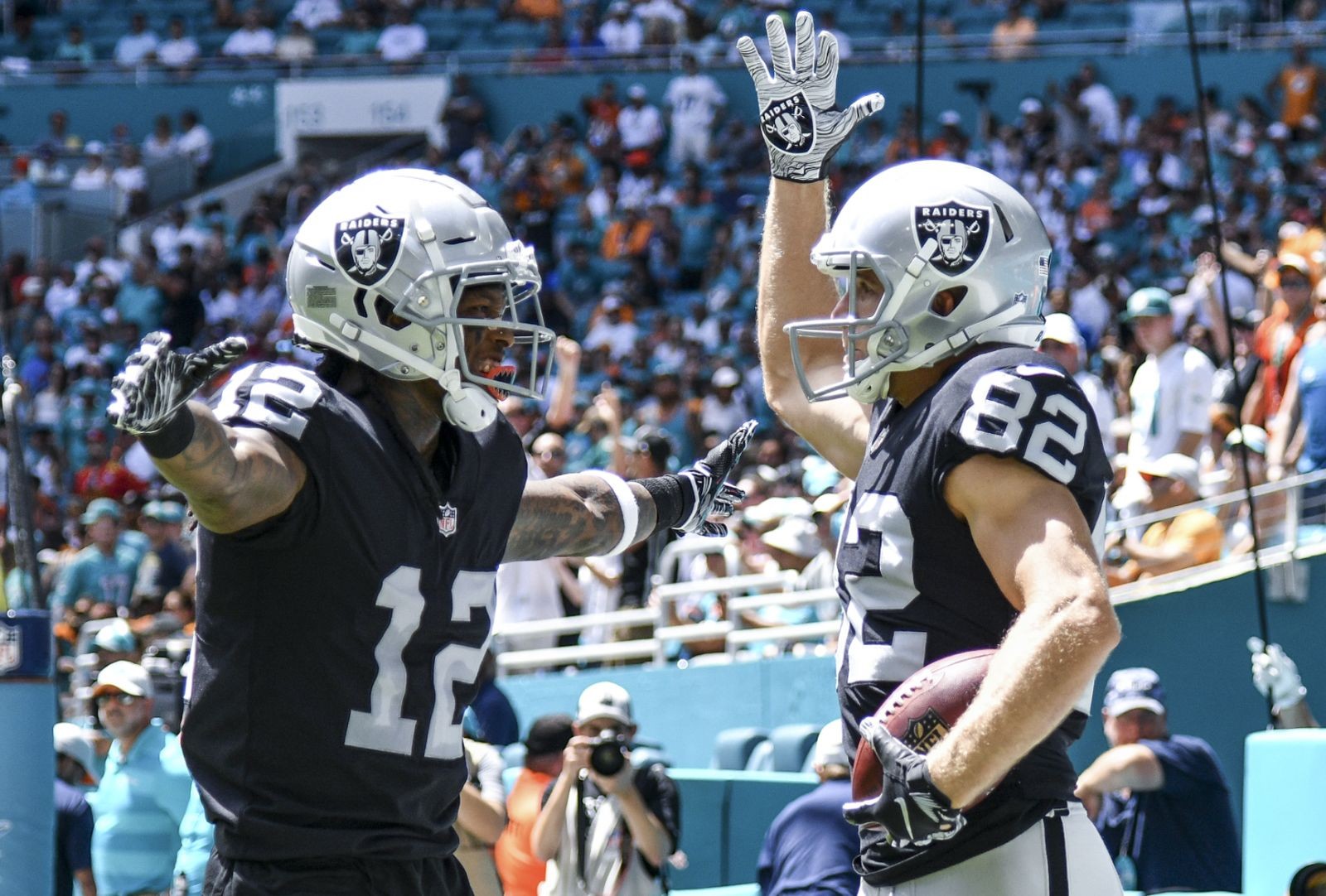 Oakland Raiders could be without top wide receivers again Sunday