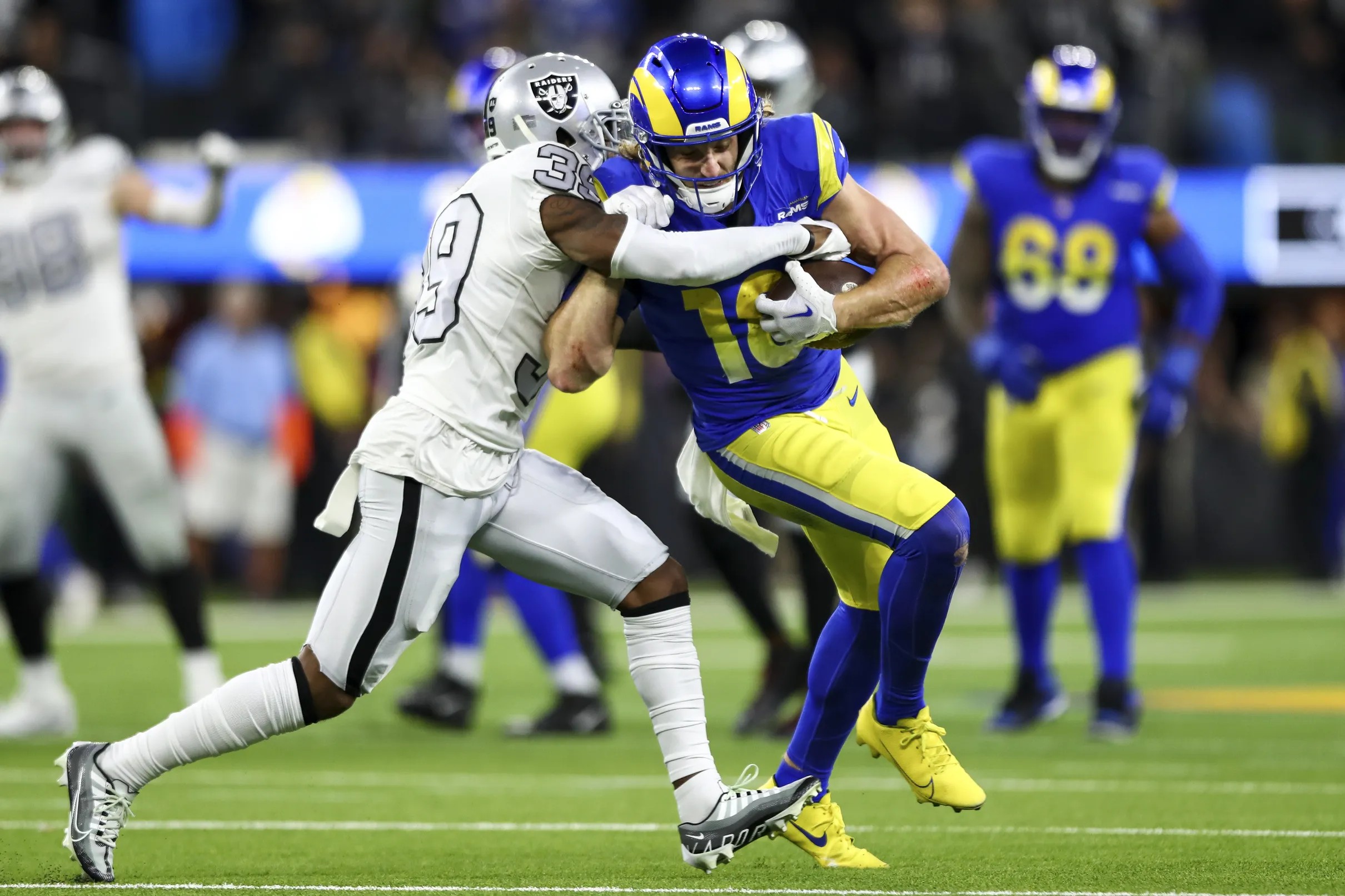 Raiders-Rams open game thread