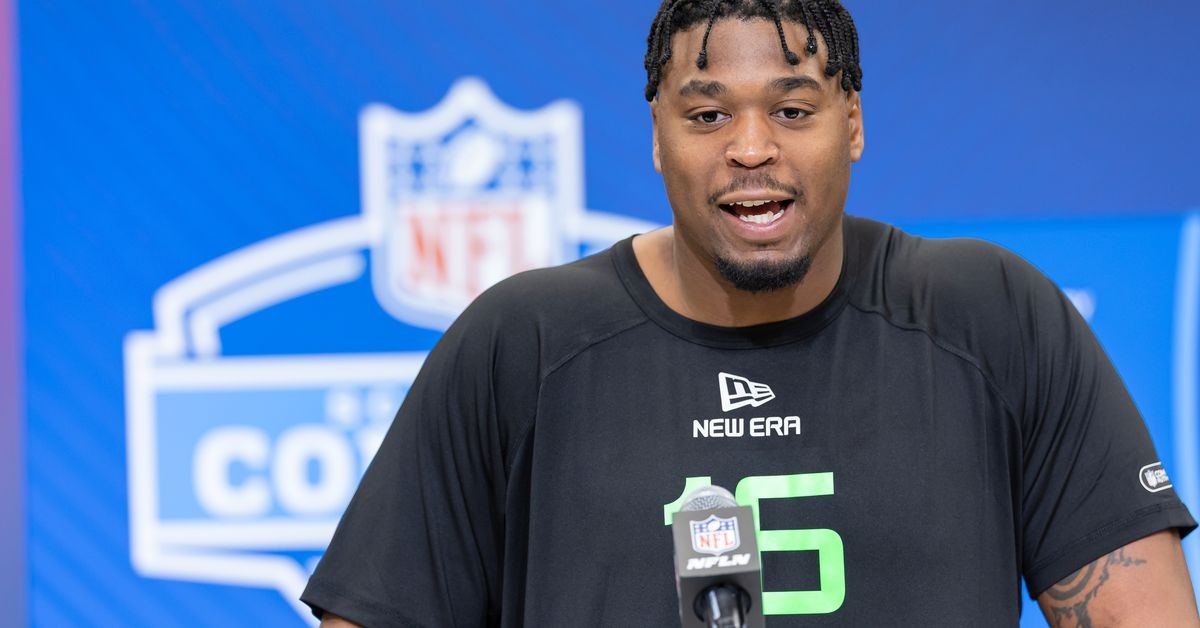 Raiders roster Where the offensive line stacks up