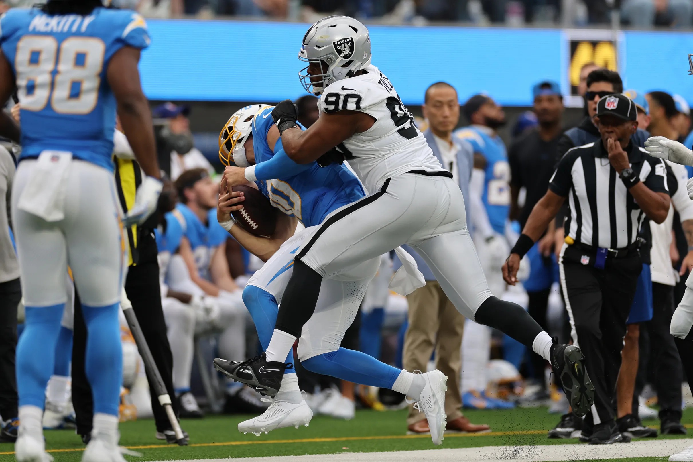 Raiders-Chargers: Josh McDaniels thoughts on Jerry Tillery's