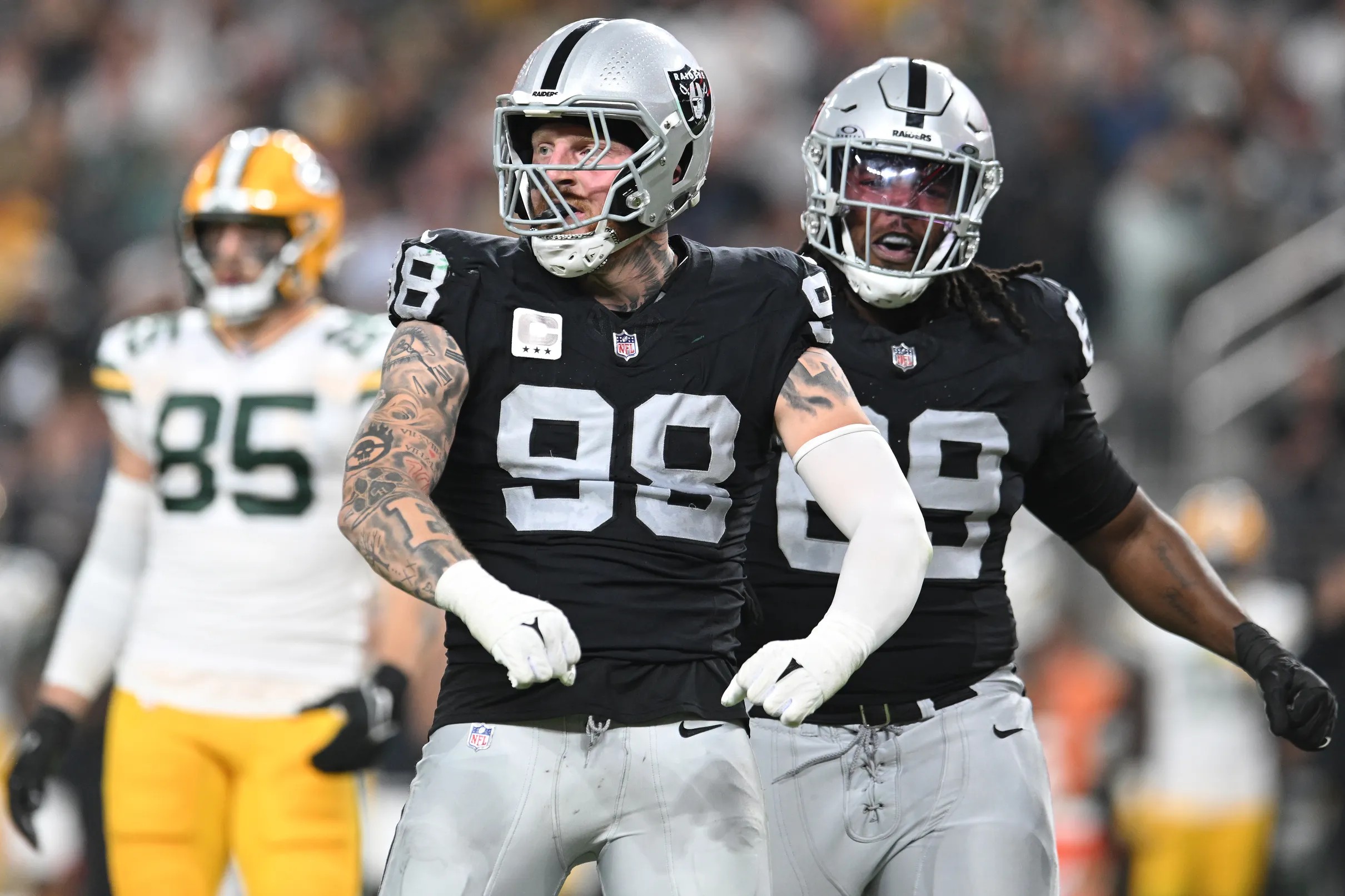 Raiders News: Maxx Crosby has a baby! - Silver And Black Pride