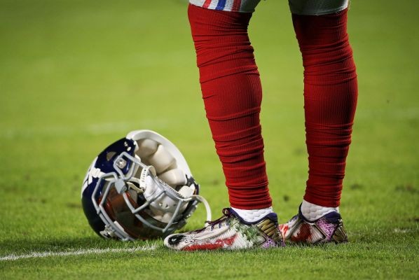 obj joker cleats