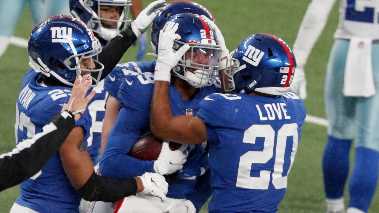 Giants' playoff dreams end despite win over Cowboys with Washington's