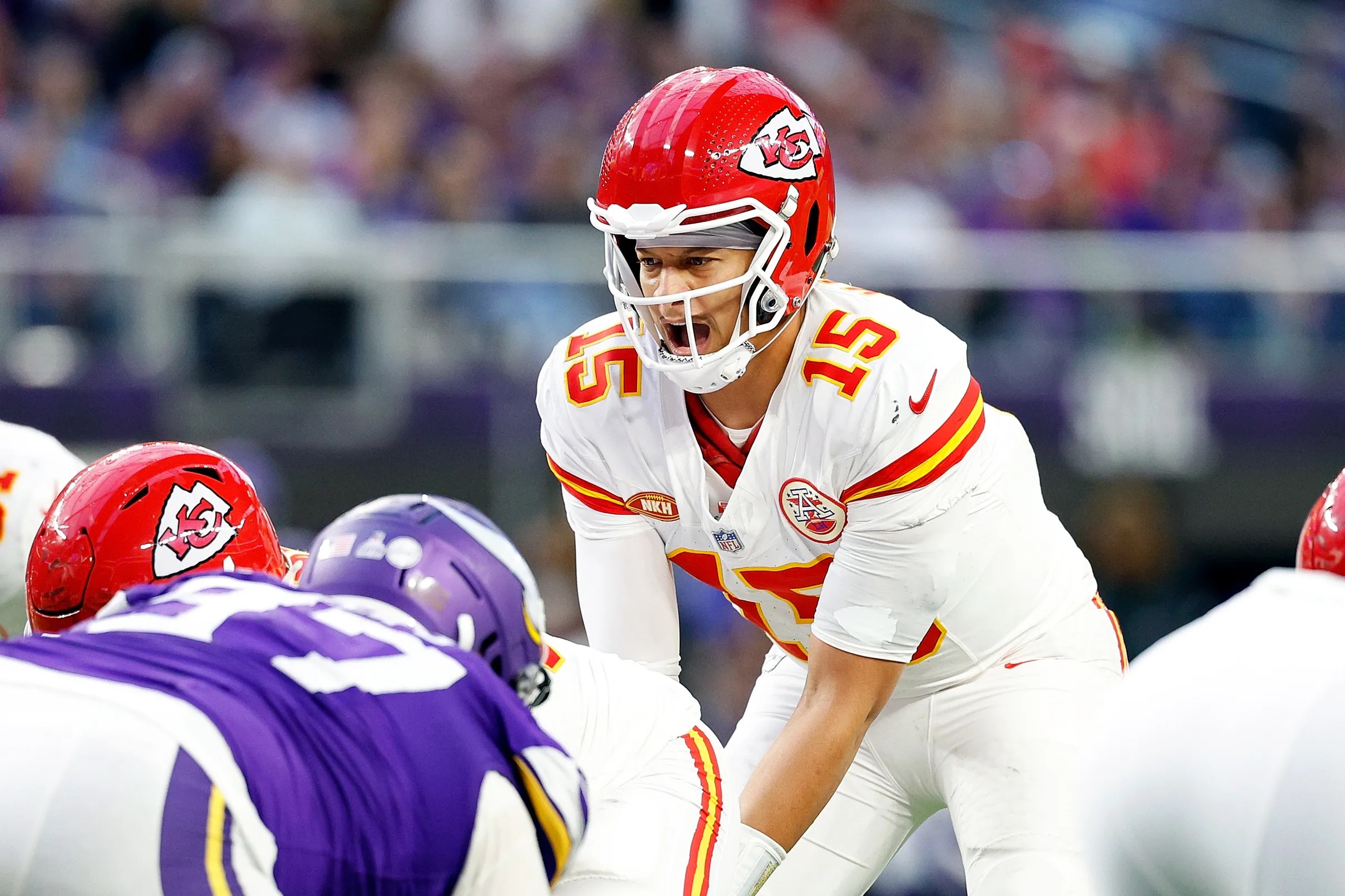 What channel is Chiefs vs. Broncos on today? Time, TV schedule for