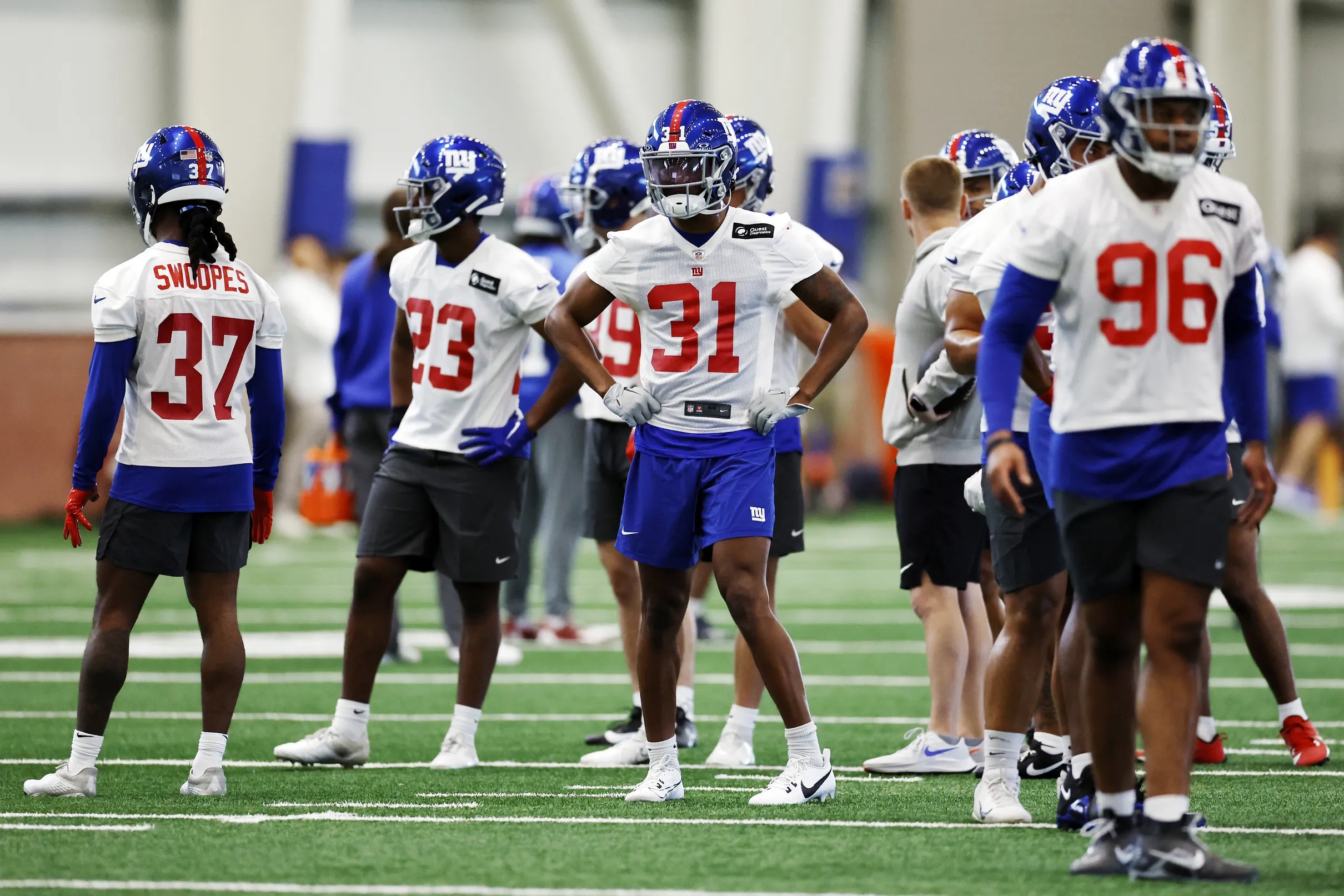 Giants Camp Takeaways: Carter'S Breakout, Robinson'S Impressive Growth   The Athletic - 5p21fkn