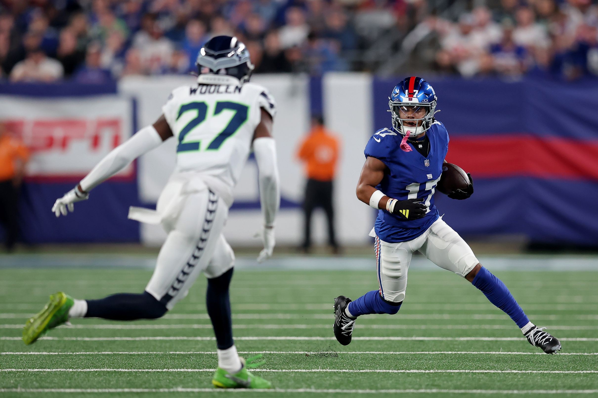 What can we learn from the Giants' PFF grades, snap counts vs. San