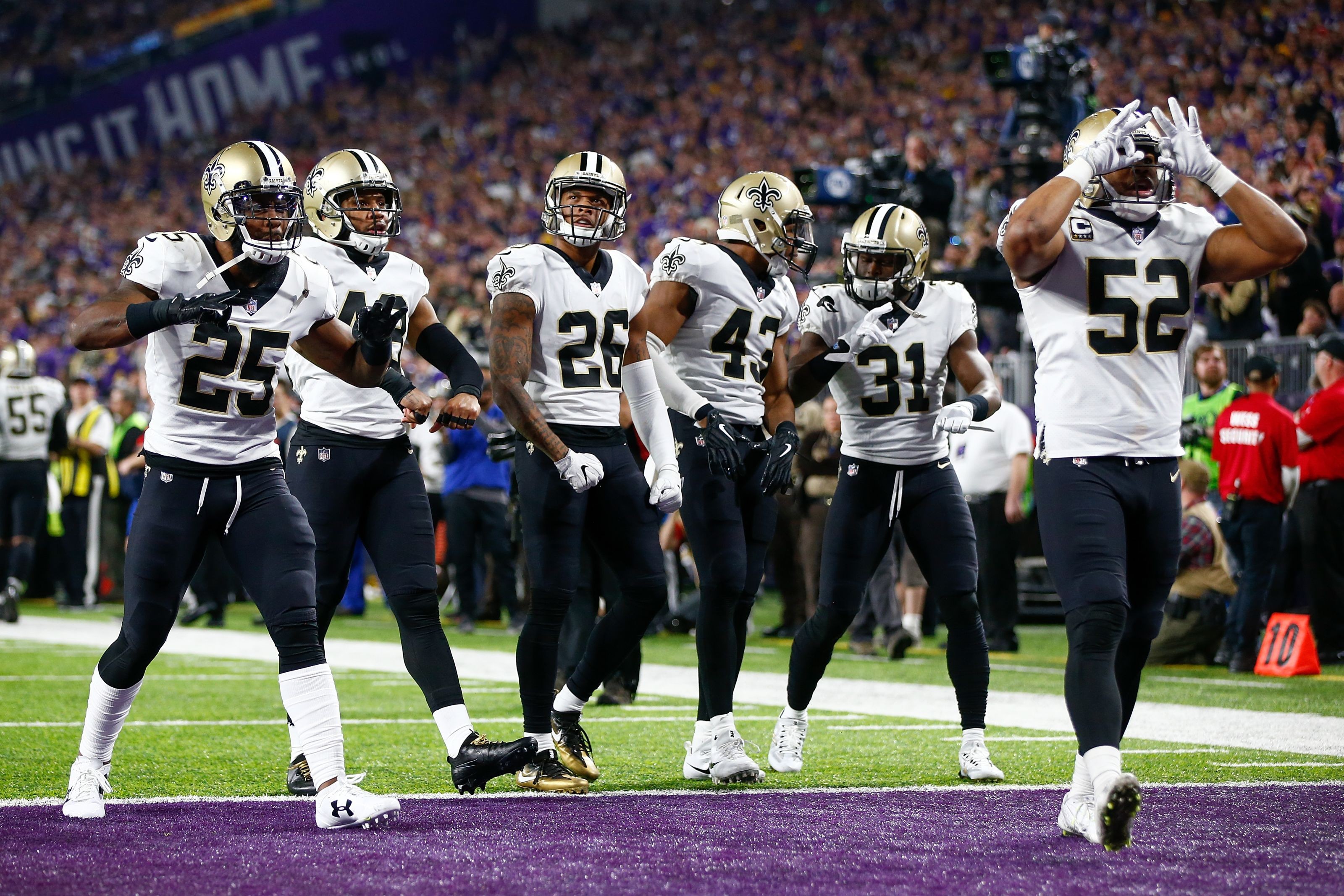 Saints Defense Against The Run - qv6c6kc