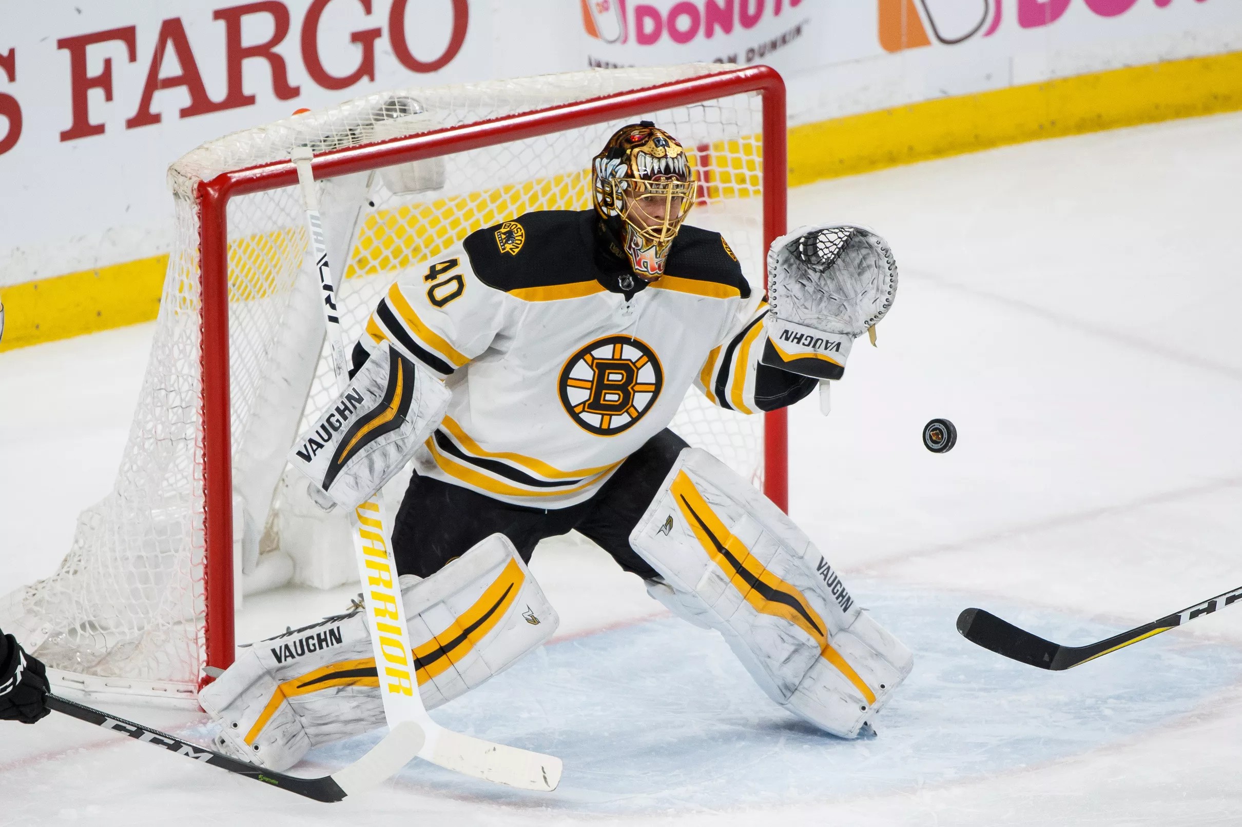 Tuukka Rask is first Bruins goalie to win 30 games five times